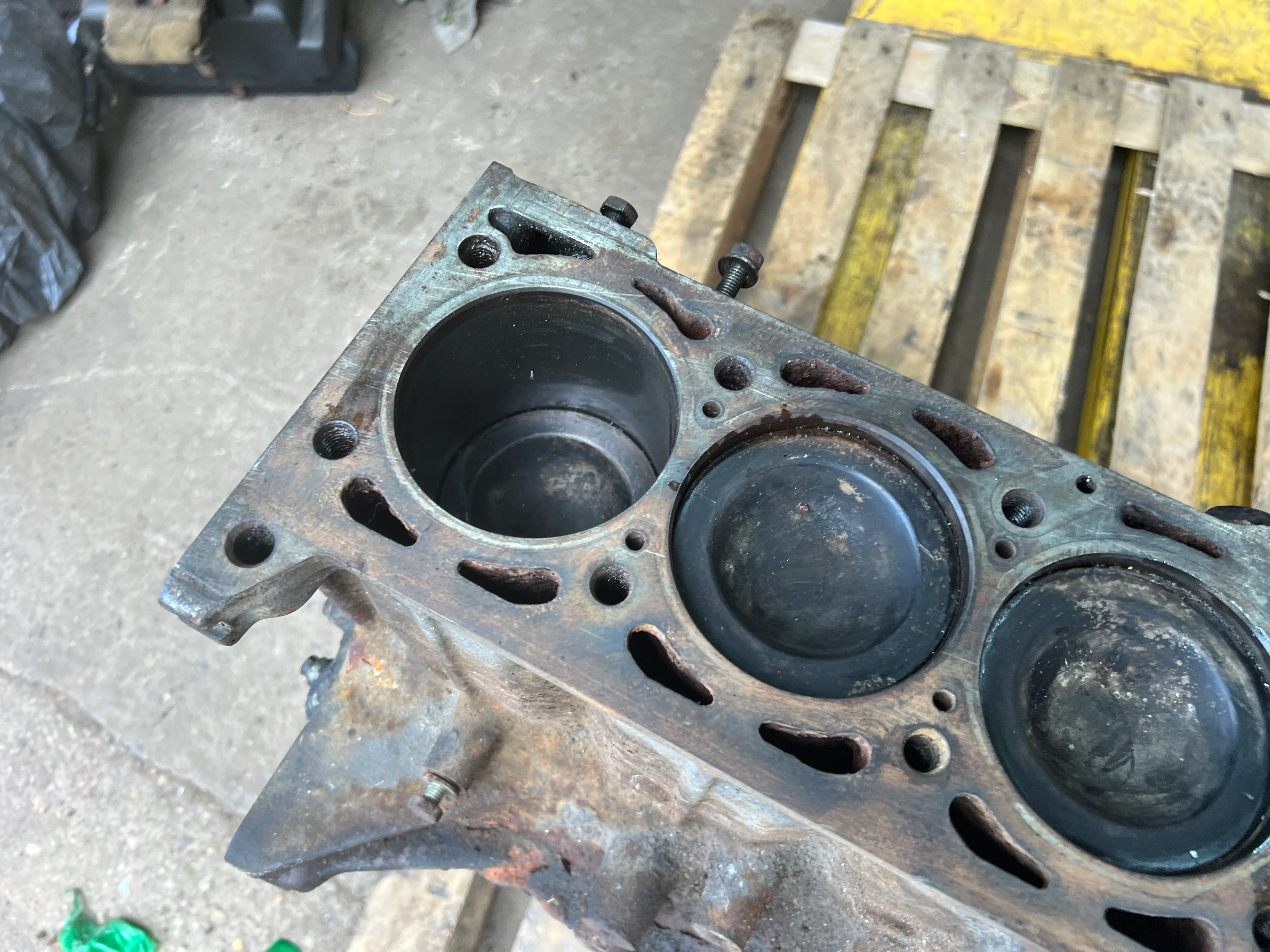 Porsche 924 Turbo S2 Engine, Short Block 931 for spare or repairs - Image 8