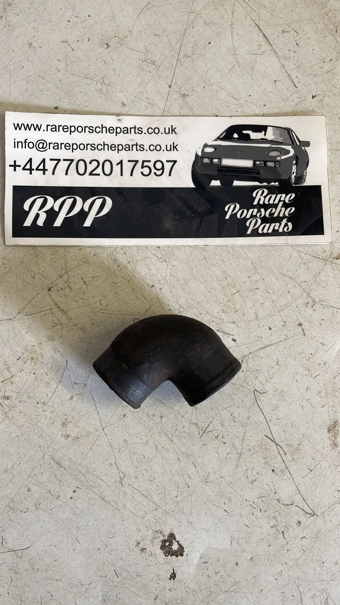 Porsche 924 Turbo Vacuum hose elbow 93111018301, used
