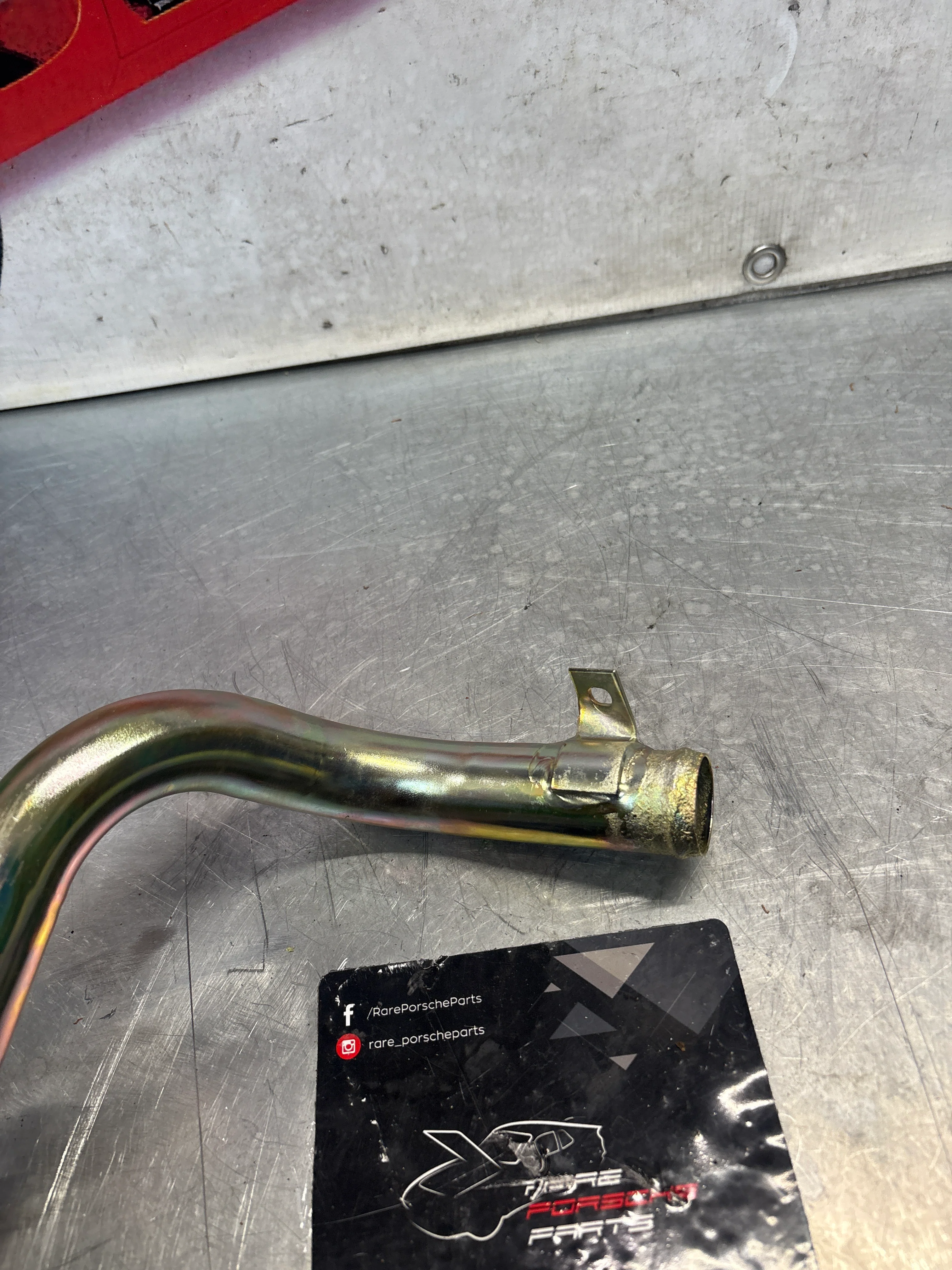 Porsche 924 water pipe 047121073A, refurbished - Image 5