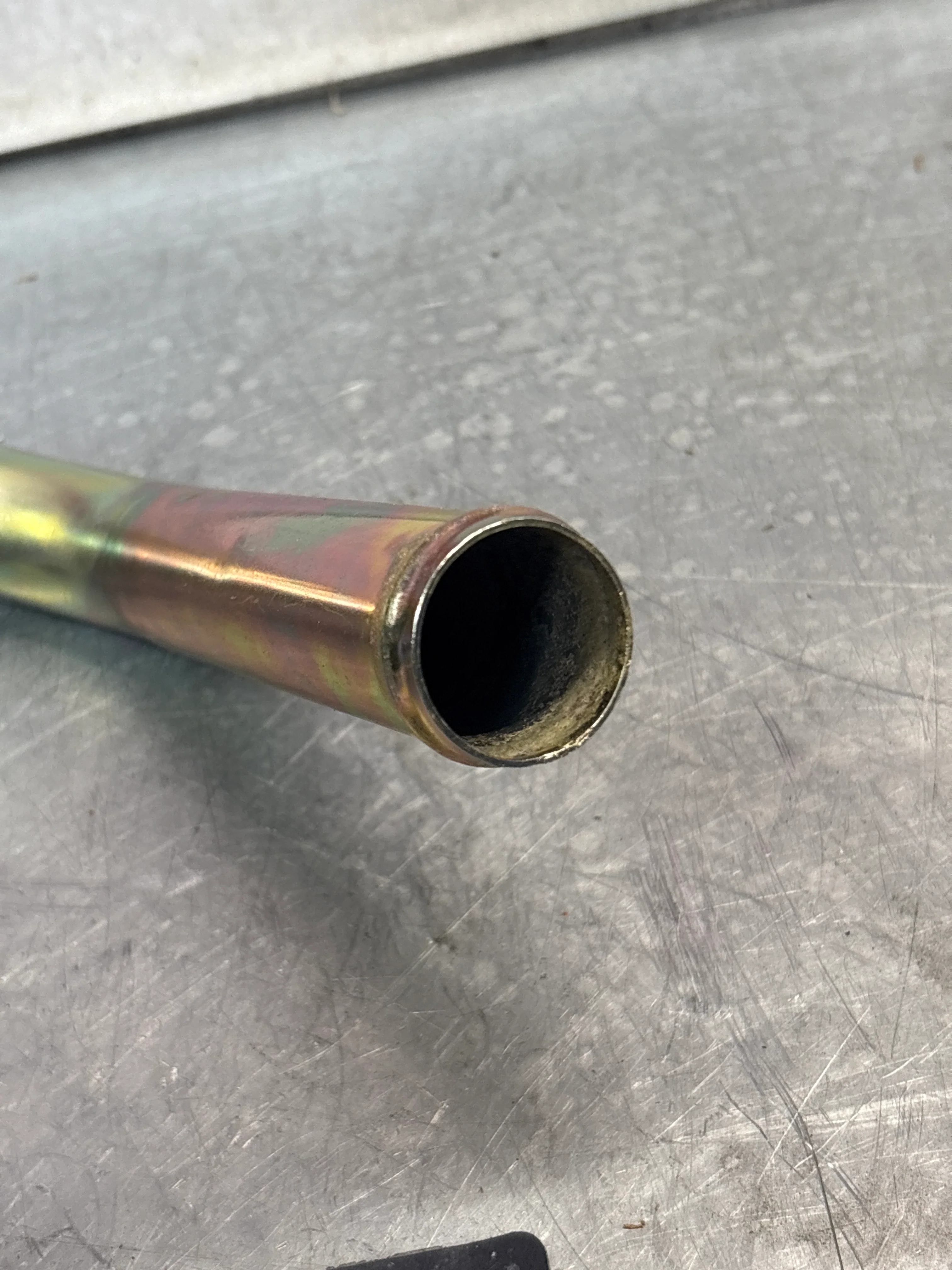 Porsche 924 water pipe 047121073A, refurbished - Image 3