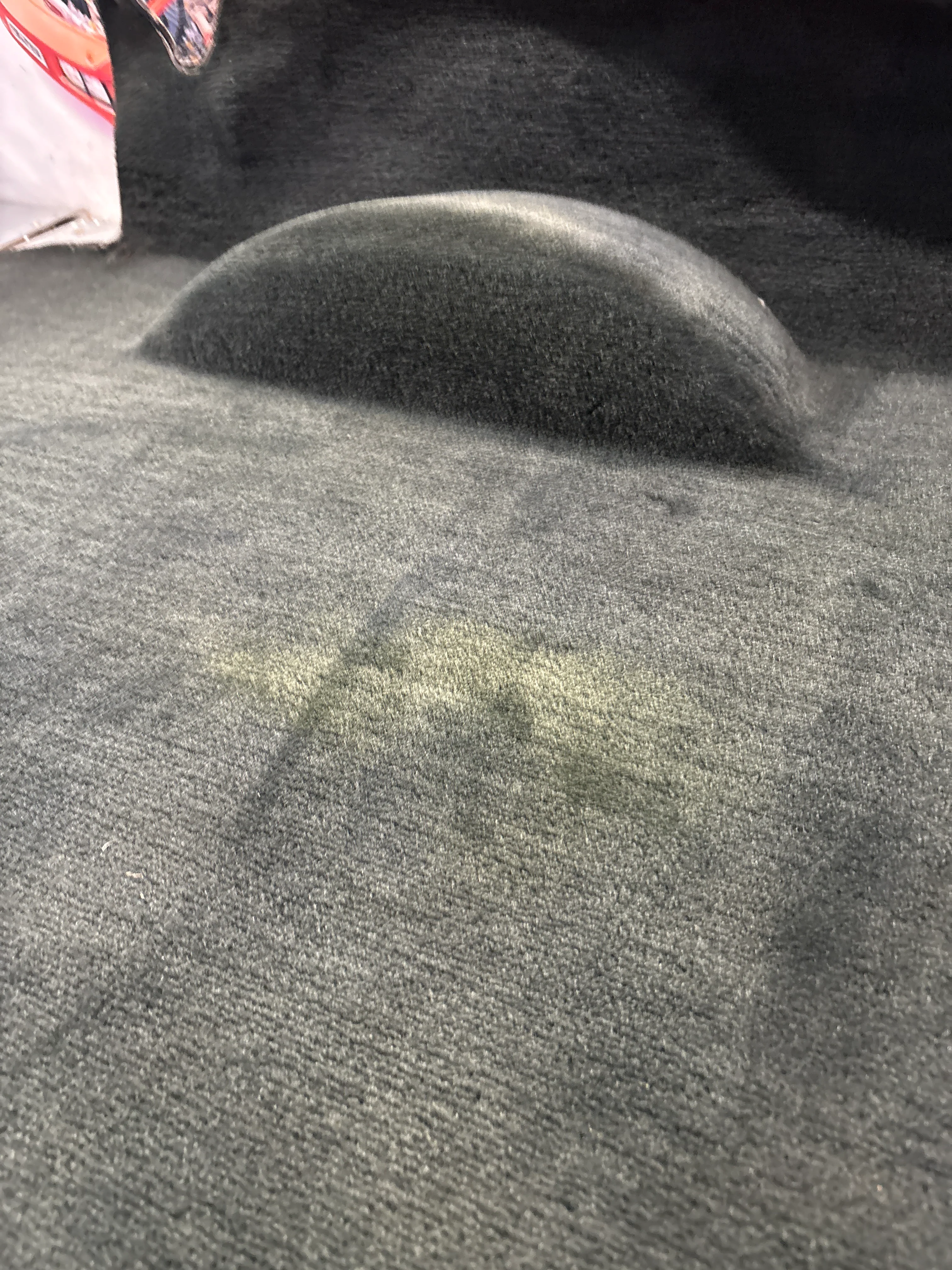 Porsche 924S 944 85.5- boot carpet, black, 94555506303 used, space saver wheel type - Image 5