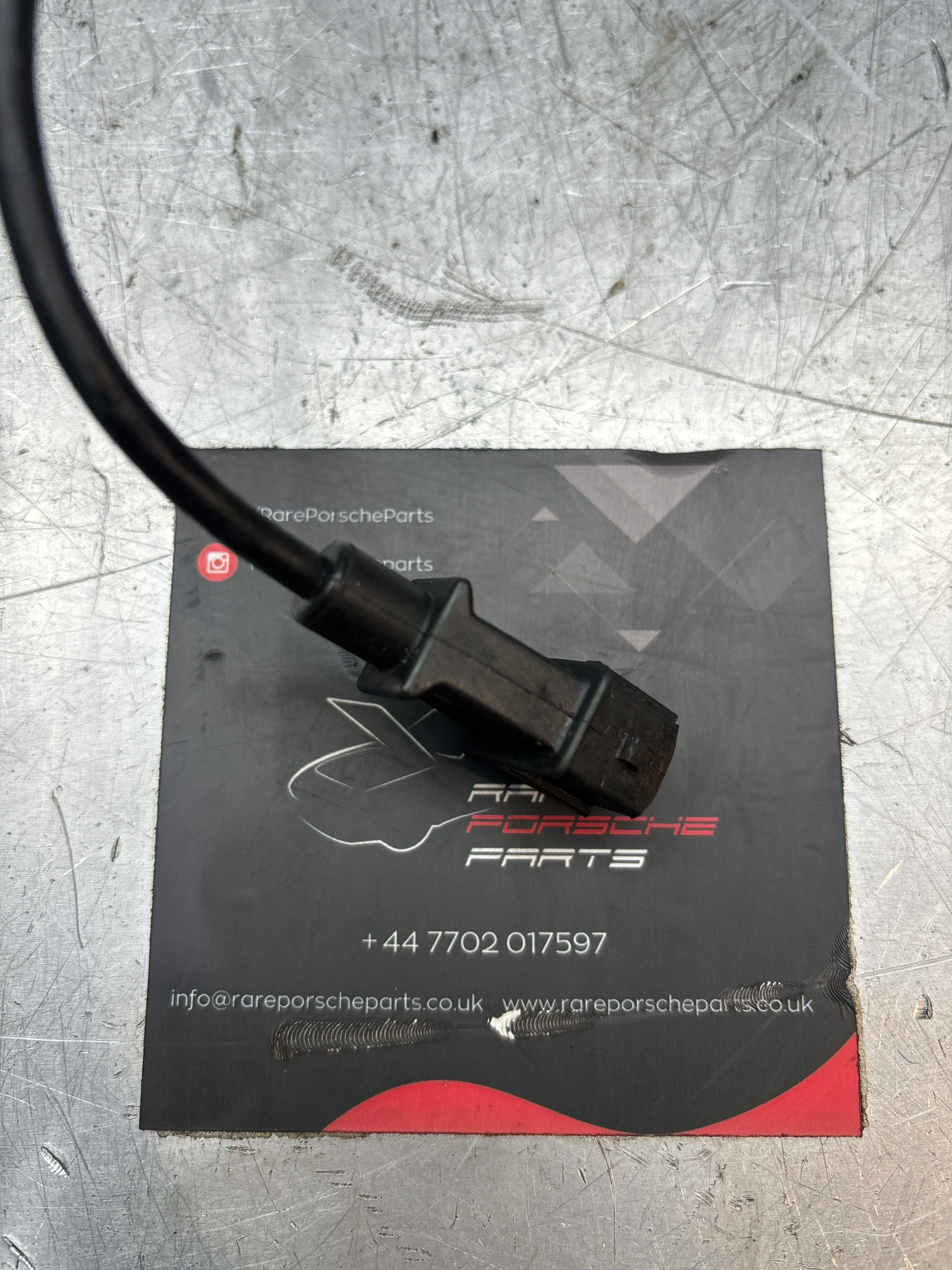Porsche 924S 944 crank sensor 0261210003 Used - Image 3