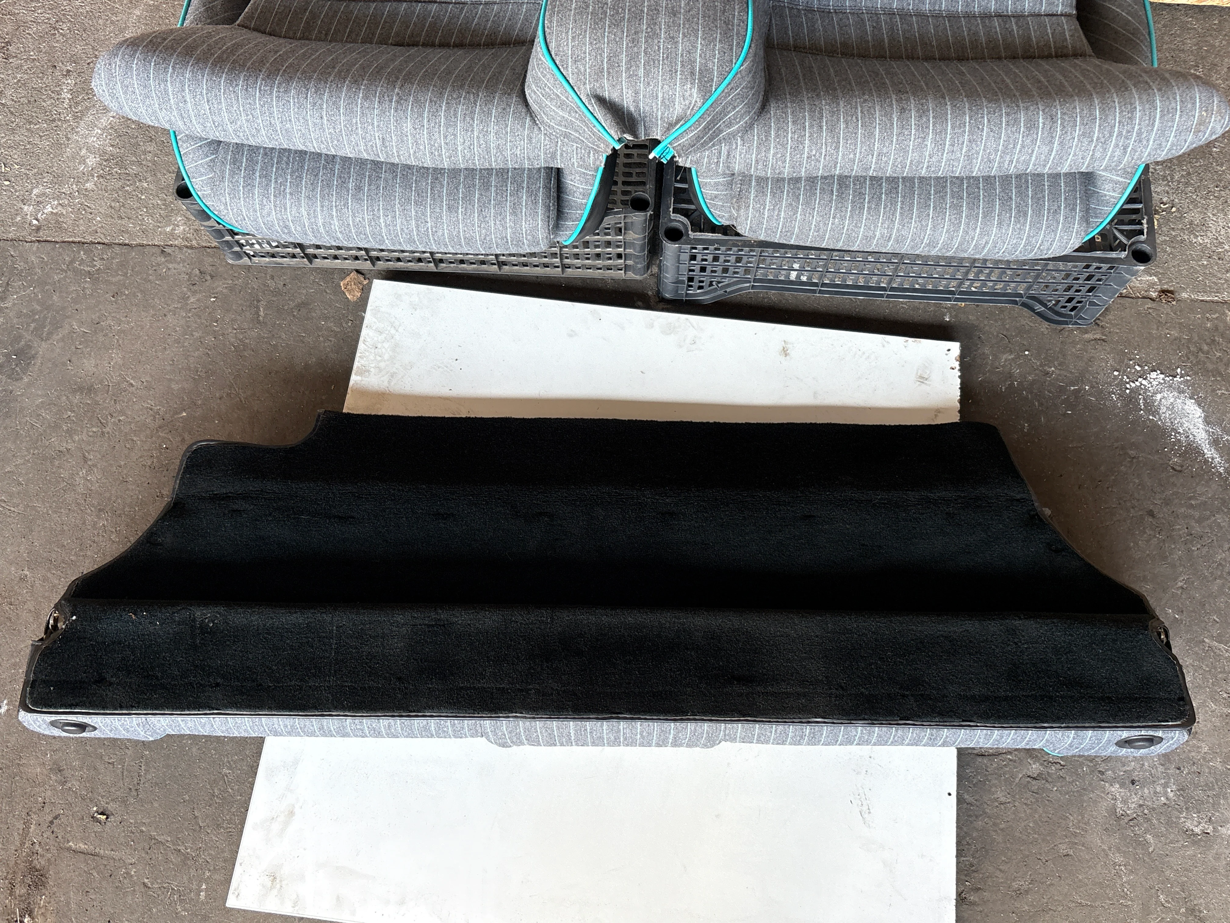 Porsche 924S Le Mans Recaro Sport seats set - Image 23