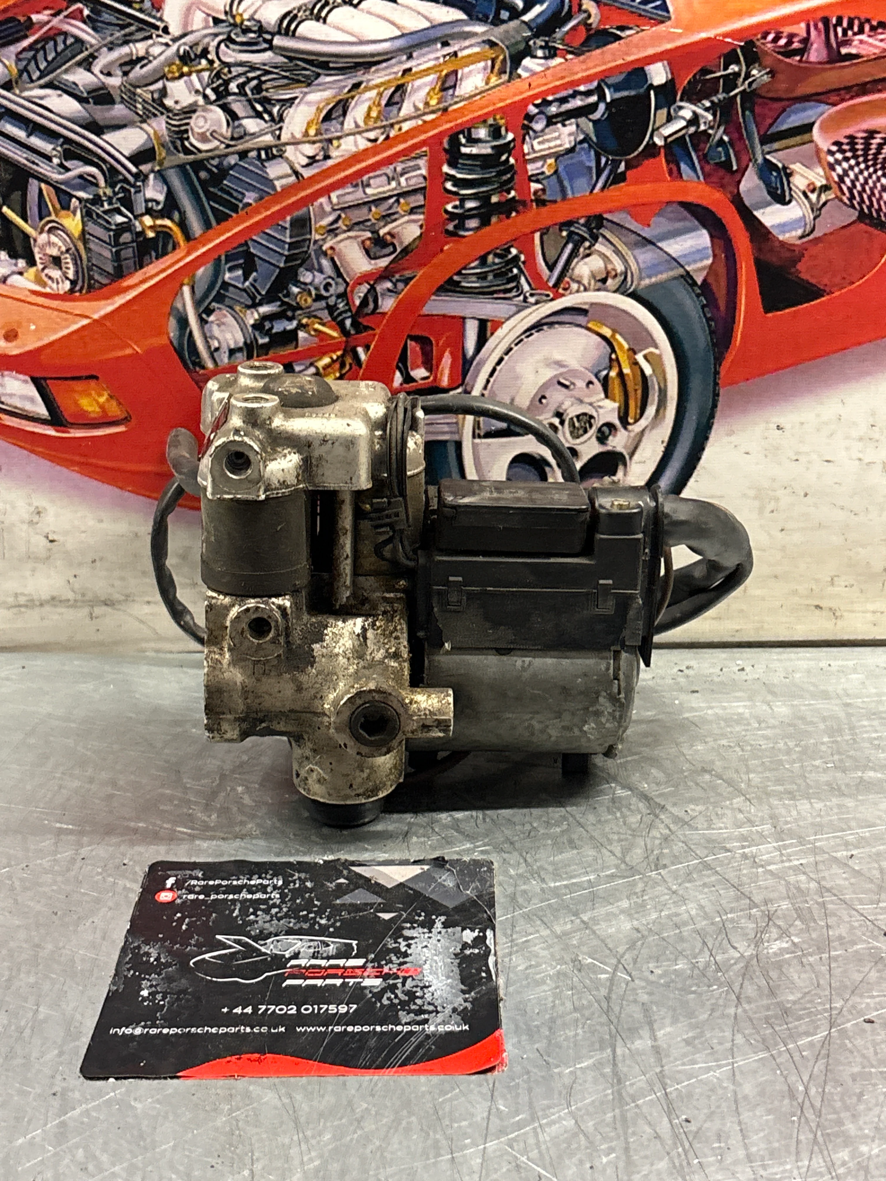 Porsche 928 85.5- ABS Pump module block, used 0265200009 - Image 2