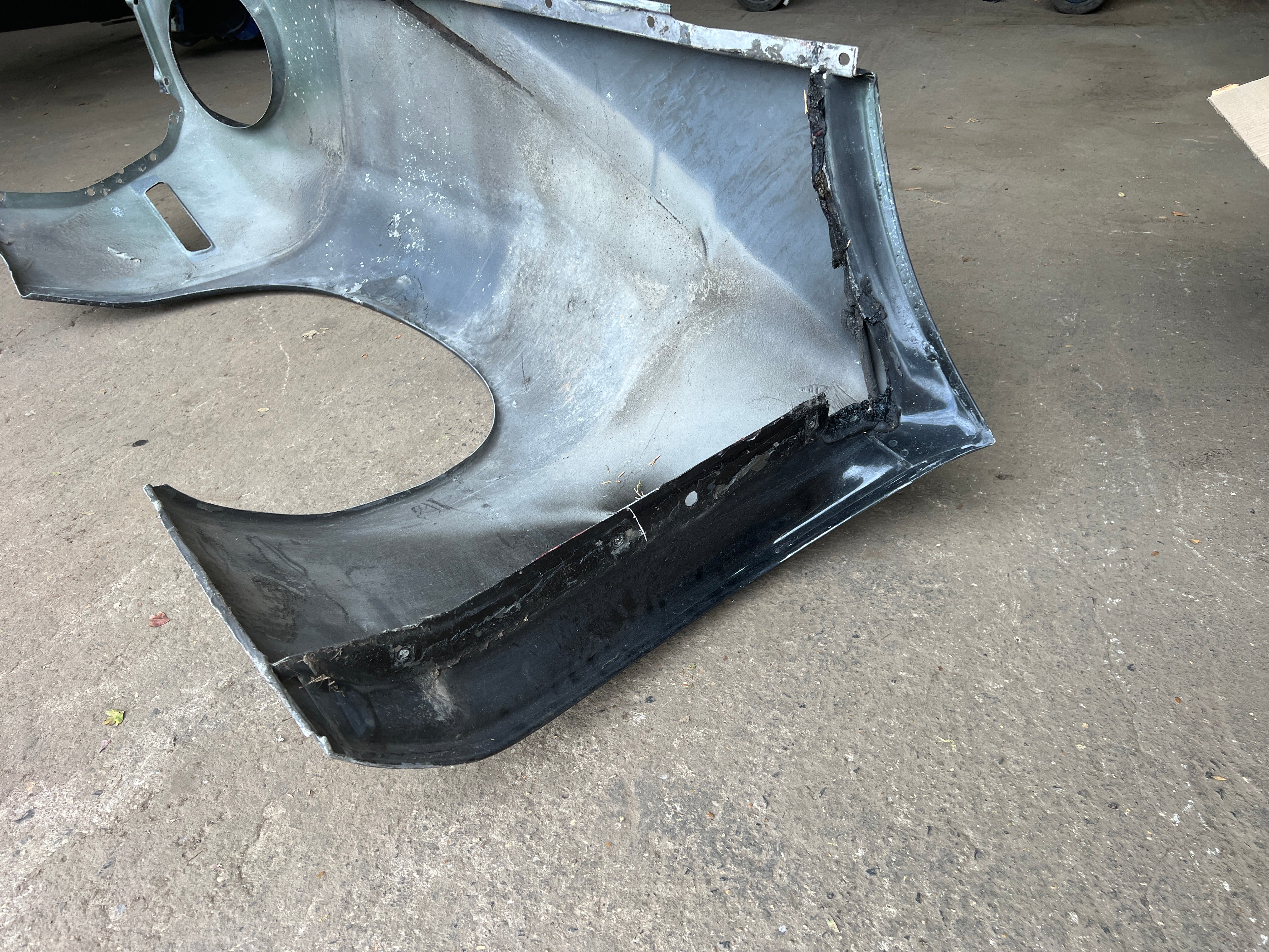 Porsche 928 -87 front right wing, used 92850301202 - Image 33
