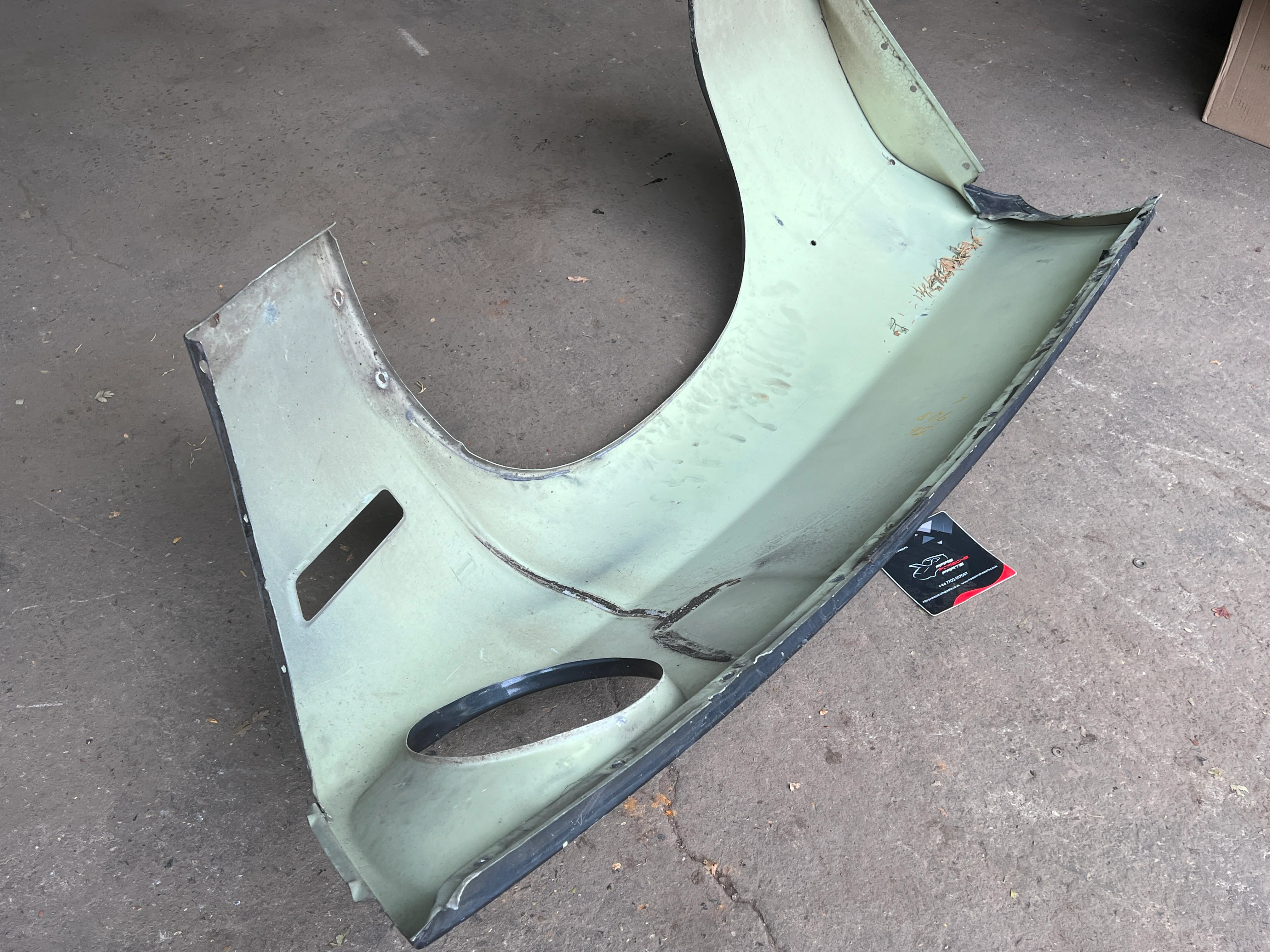 Porsche 928 -87 front left wing, 92850301103 used - Image 24