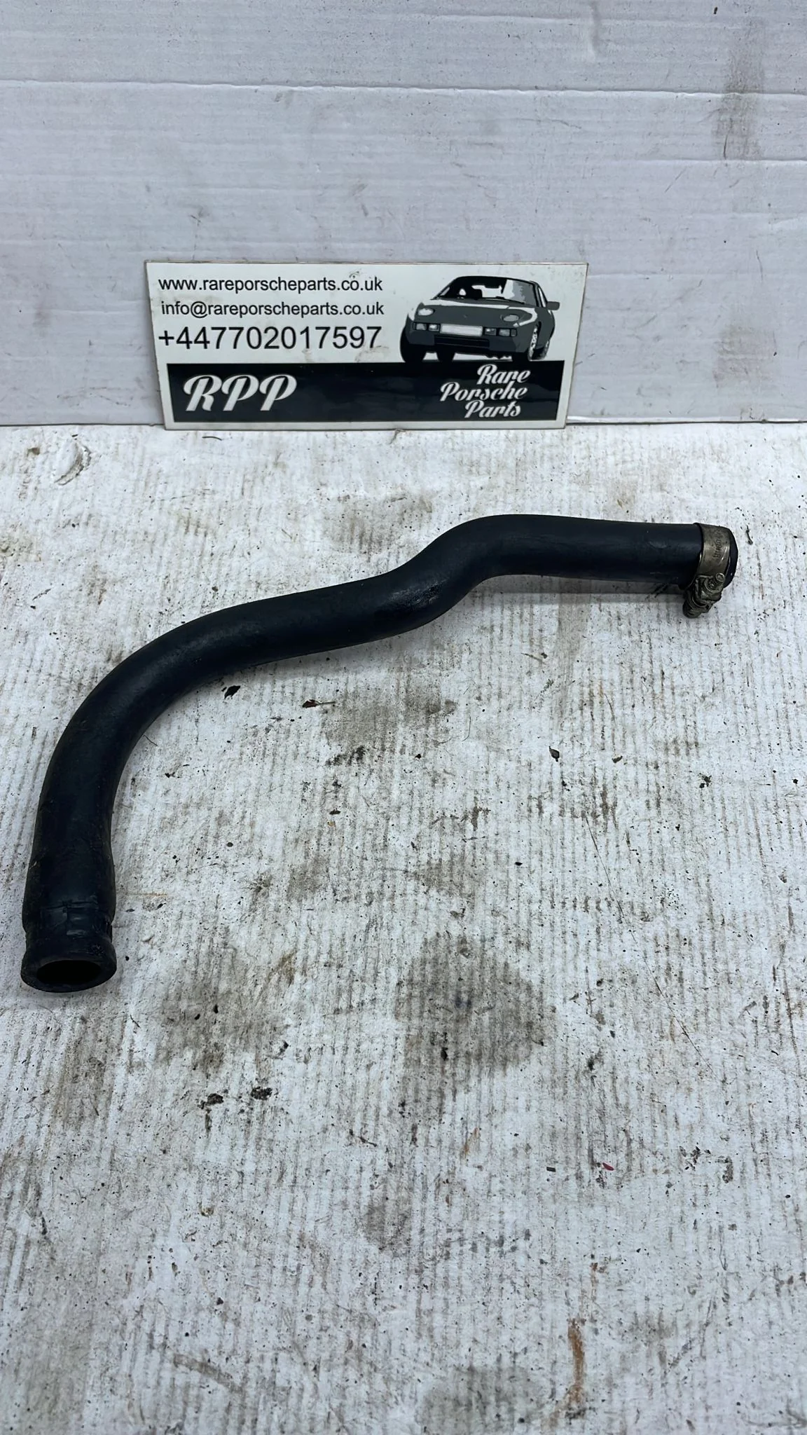 Porsche 928 92811043201 hose vent hose, used
