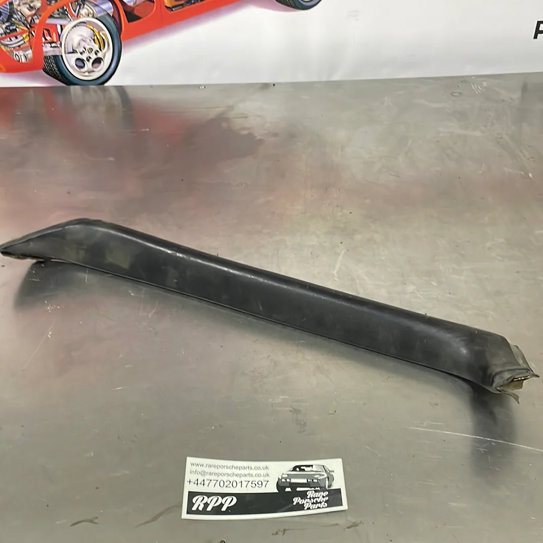 Porsche 928 a pillar trim, black, left 928555073, used - Image 3