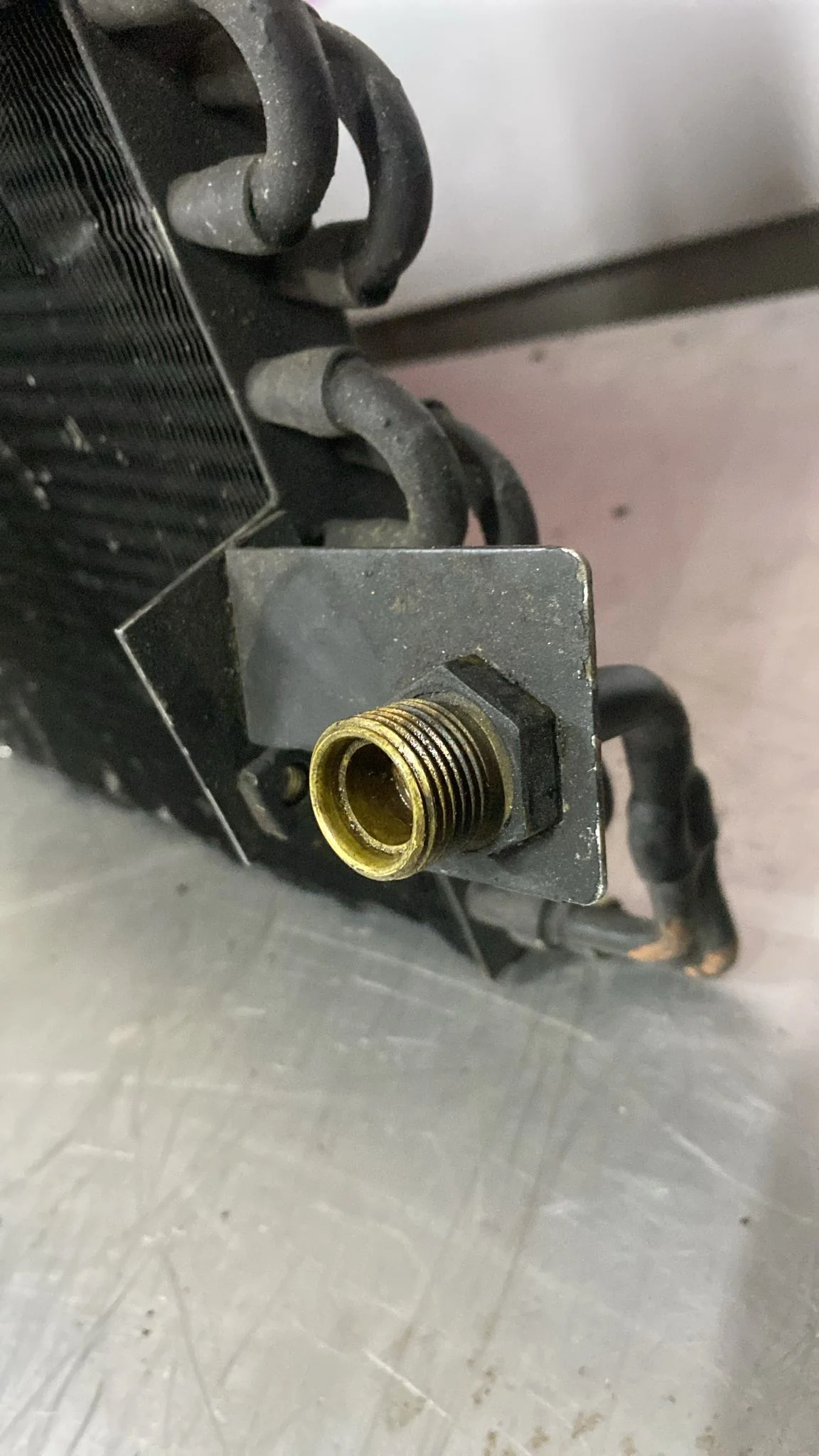 Porsche 928 air condition condenser, used Tested and repaired - Image 9