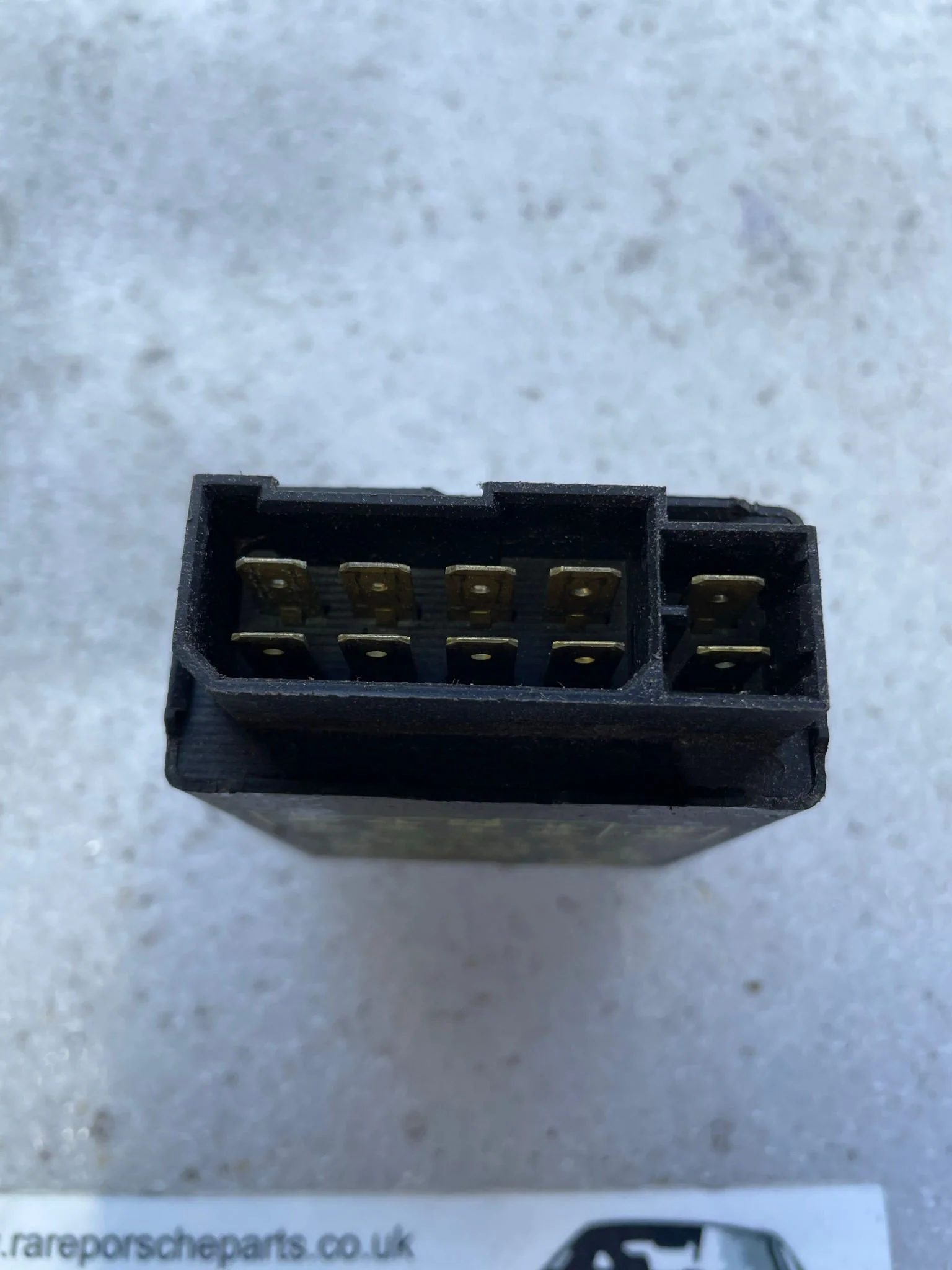 Porsche 928 alarm system control module relay 92863710400 - Image 4