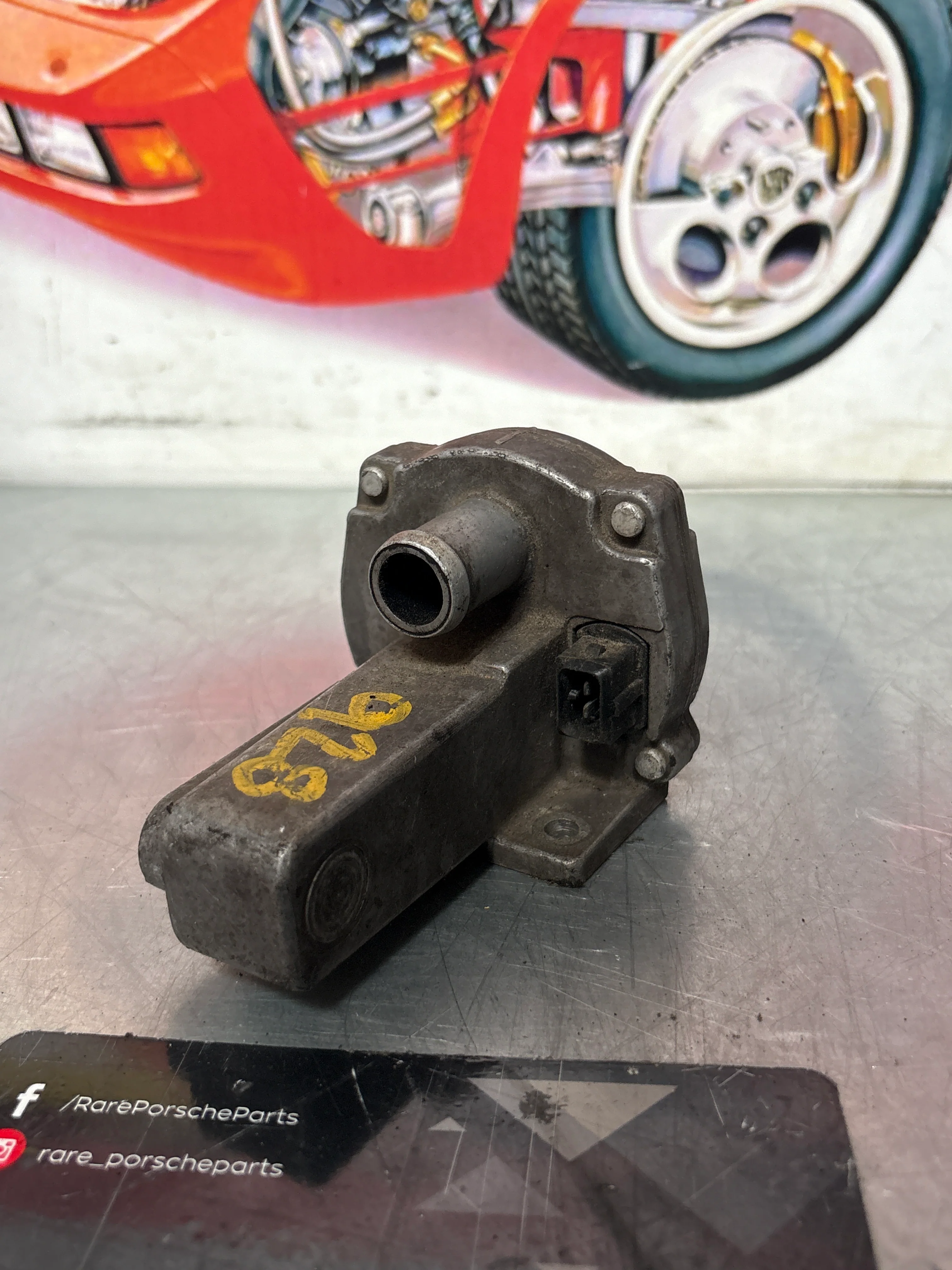 Porsche 928 Auxiliary Air Valve, used 0280140211 - Image 3
