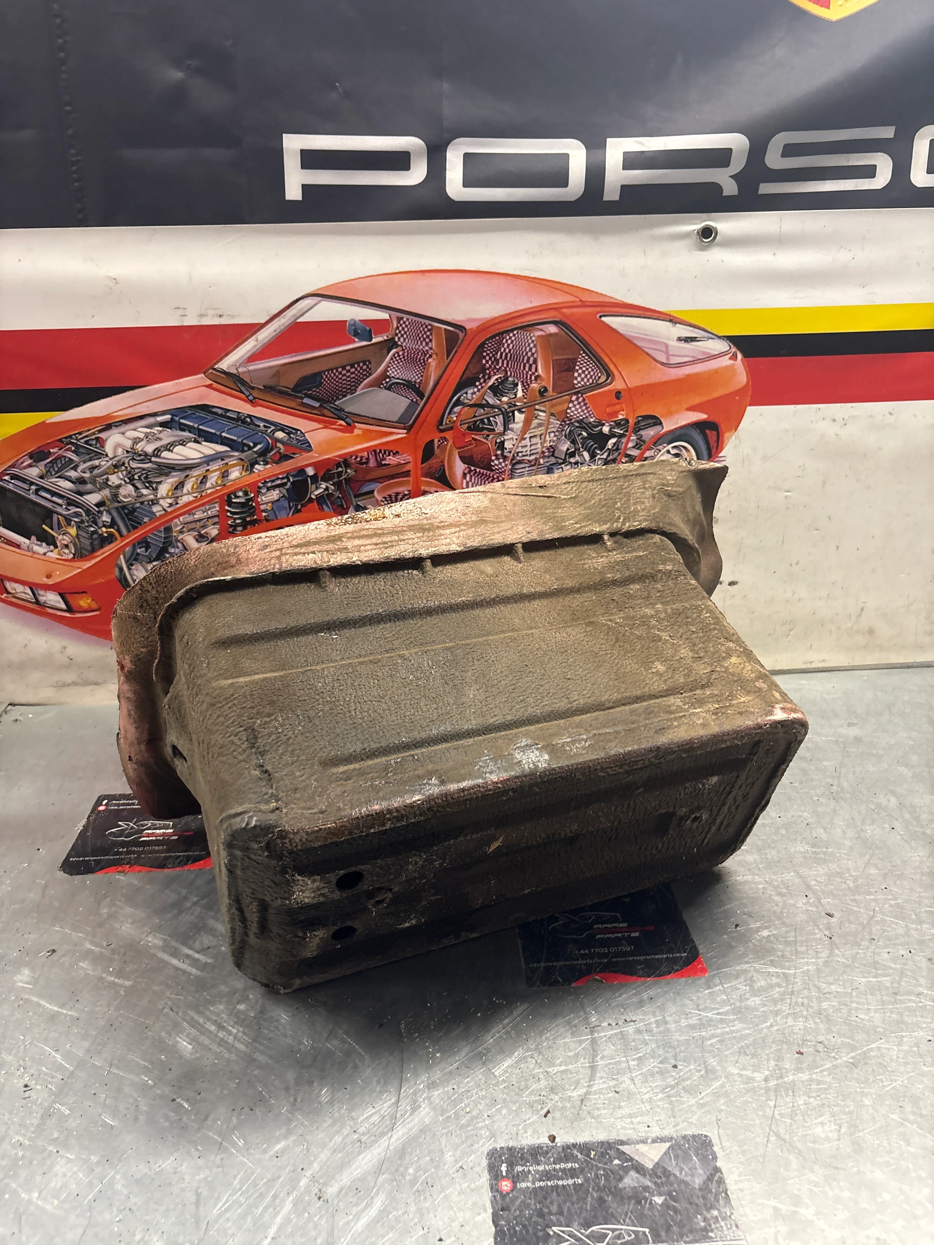 Porsche 928 Battery tray cut, 92850180502 used - Image 6