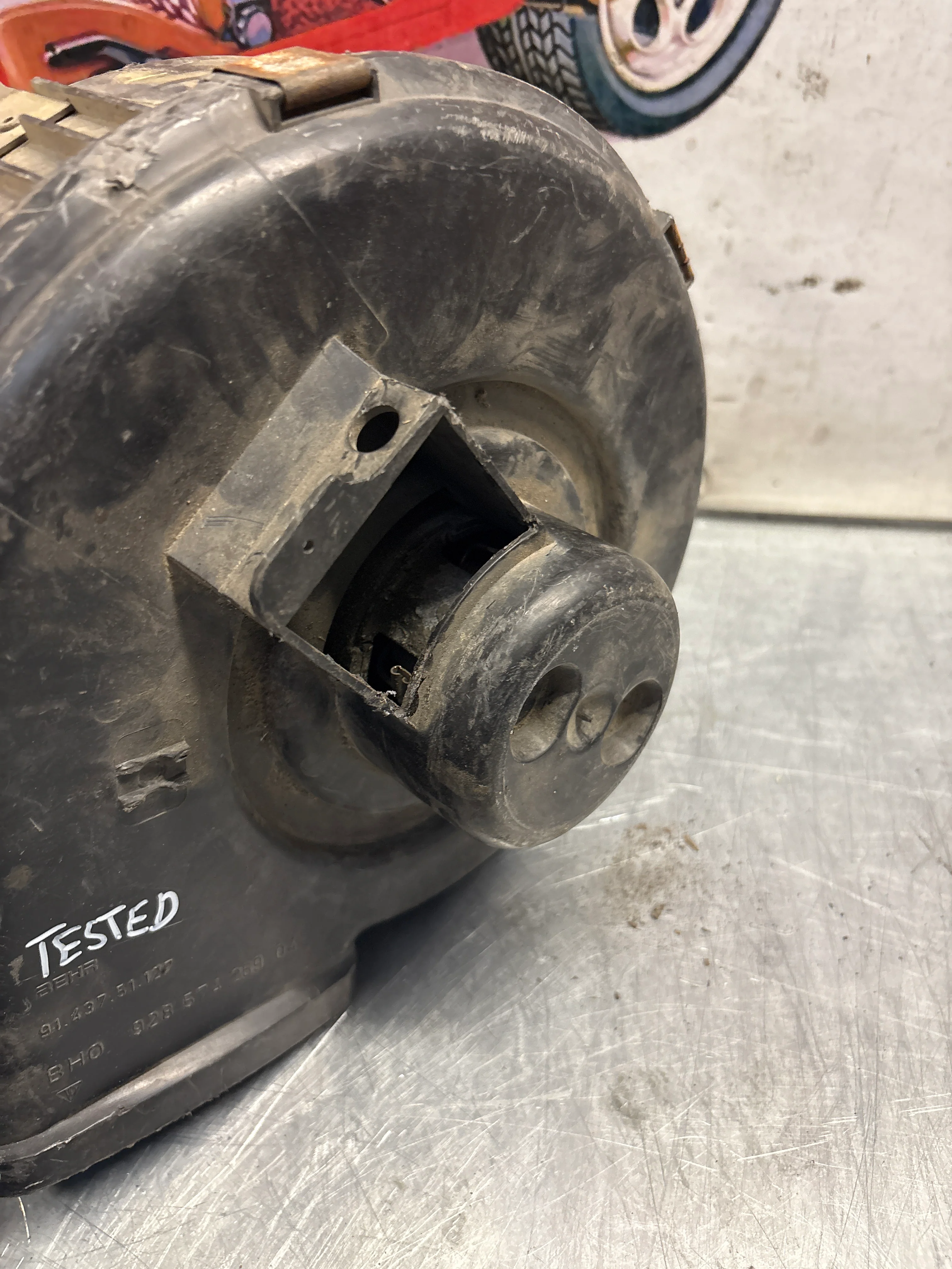 Porsche 928 Blower motor, used, tested 92857426704 / 92857426904 - Image 9