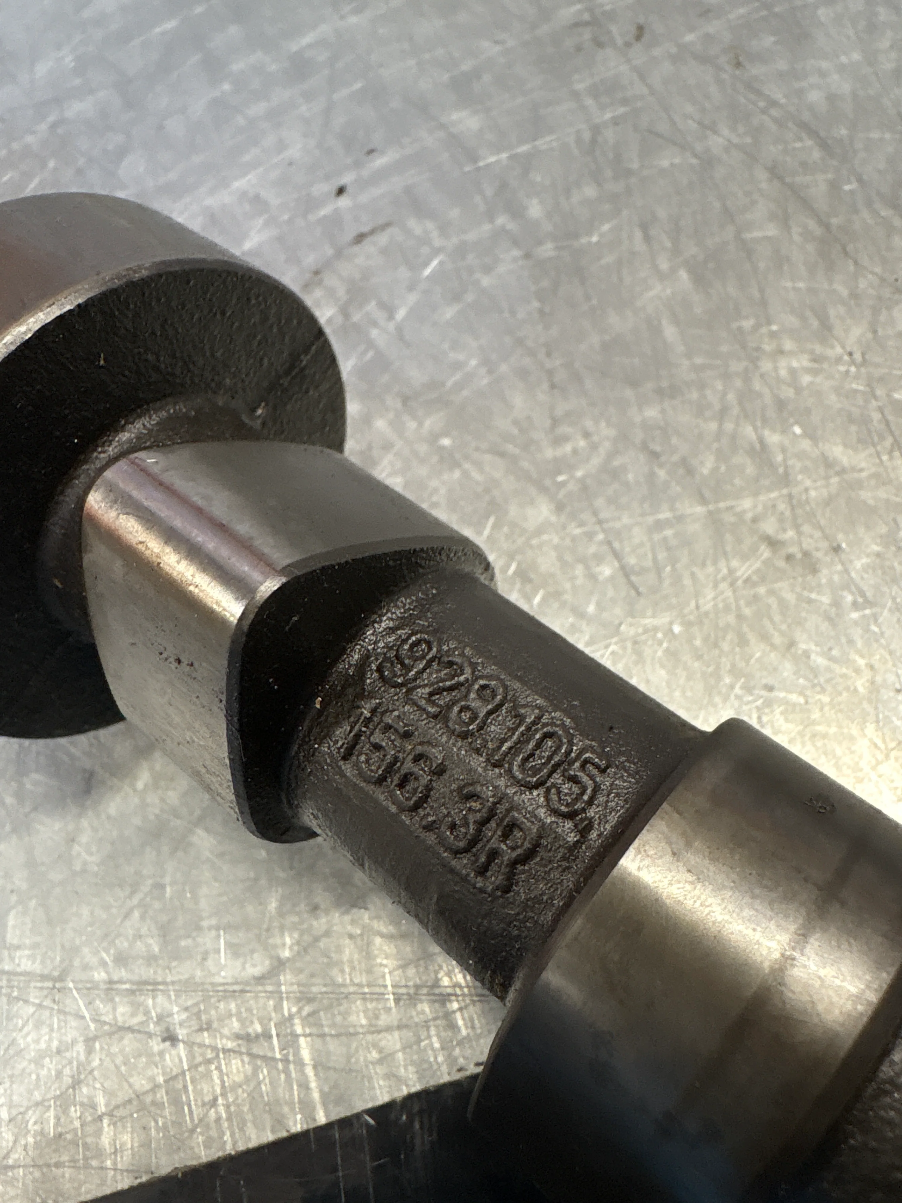 Porsche 928 cam shaft, used 9281051563R - Image 4