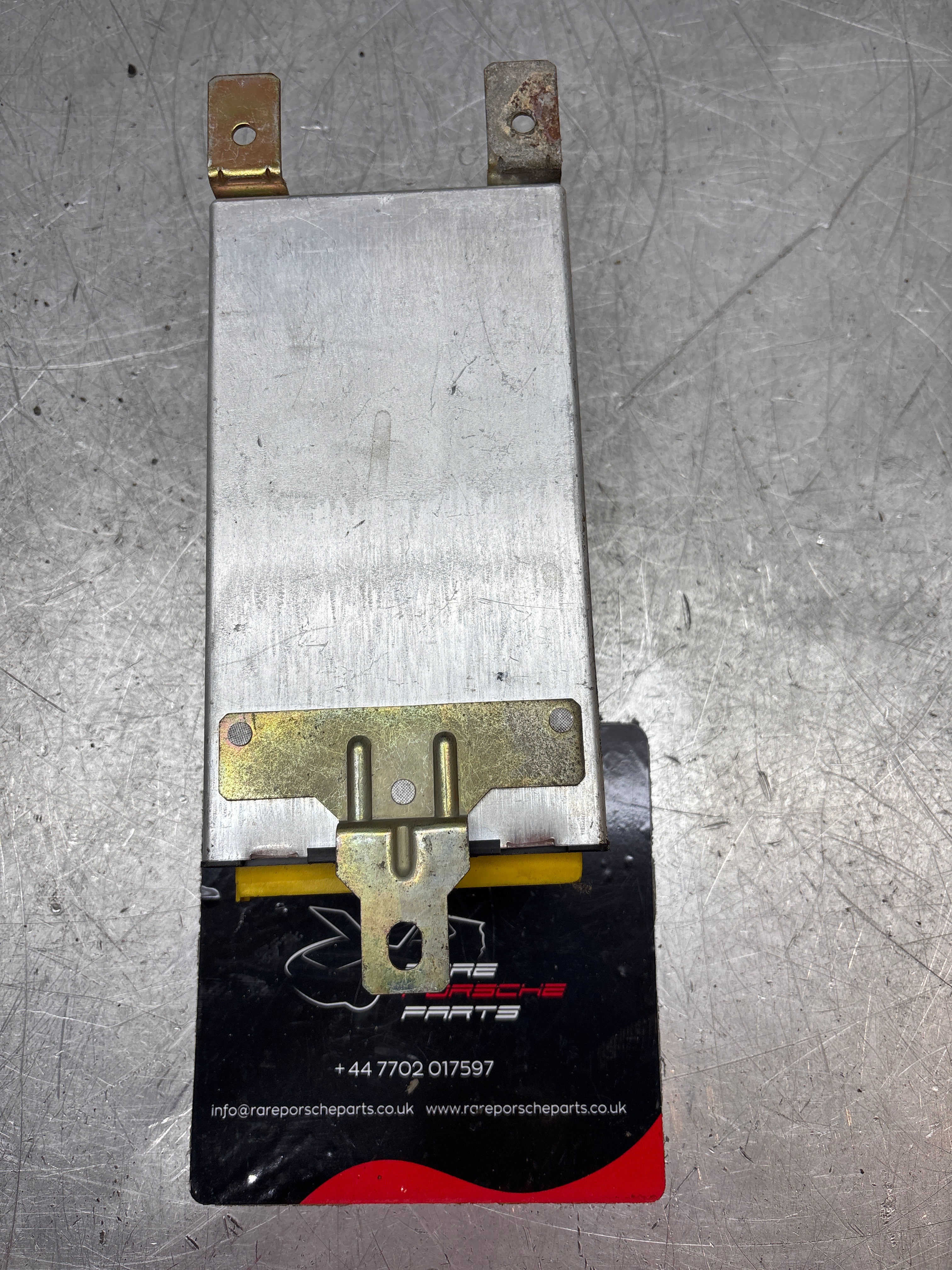 Porsche 928 central control unit ECU, used 92864160201 - Image 4