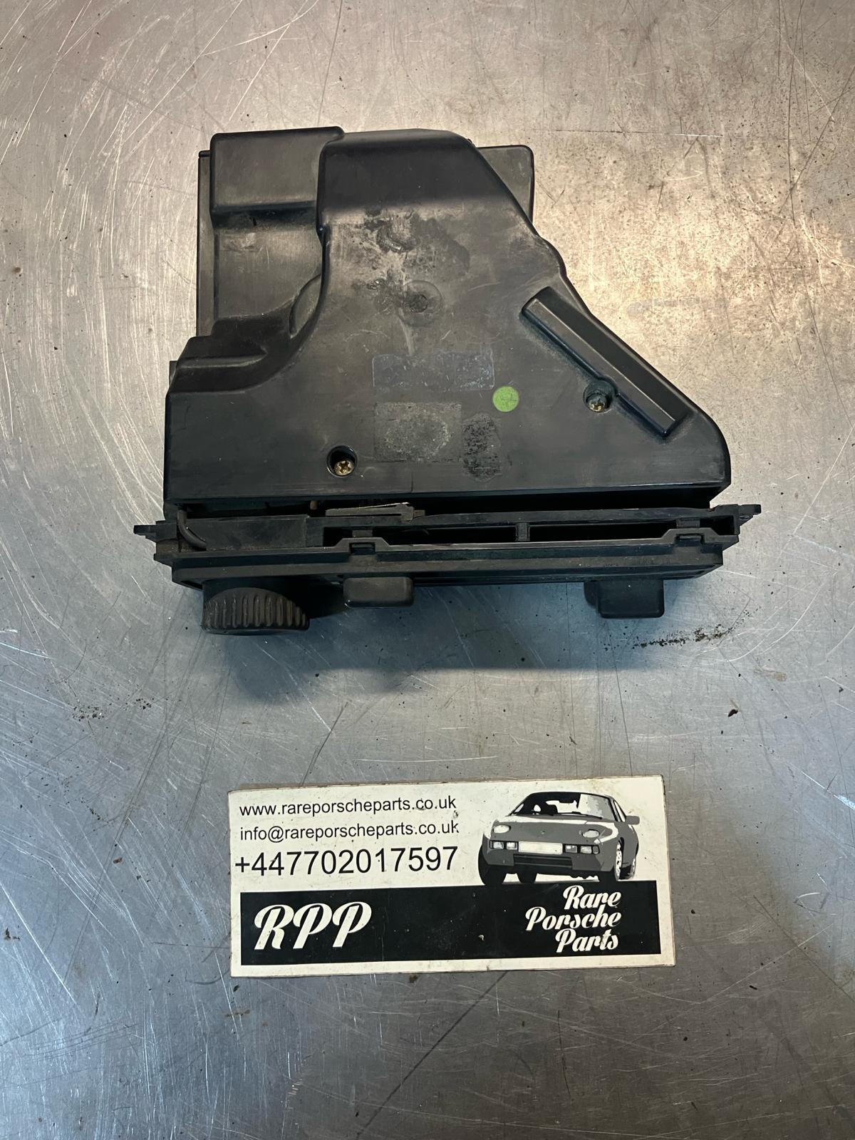 Porsche 928 climate control unit module 9418141002 / 92857306006, used - Image 3