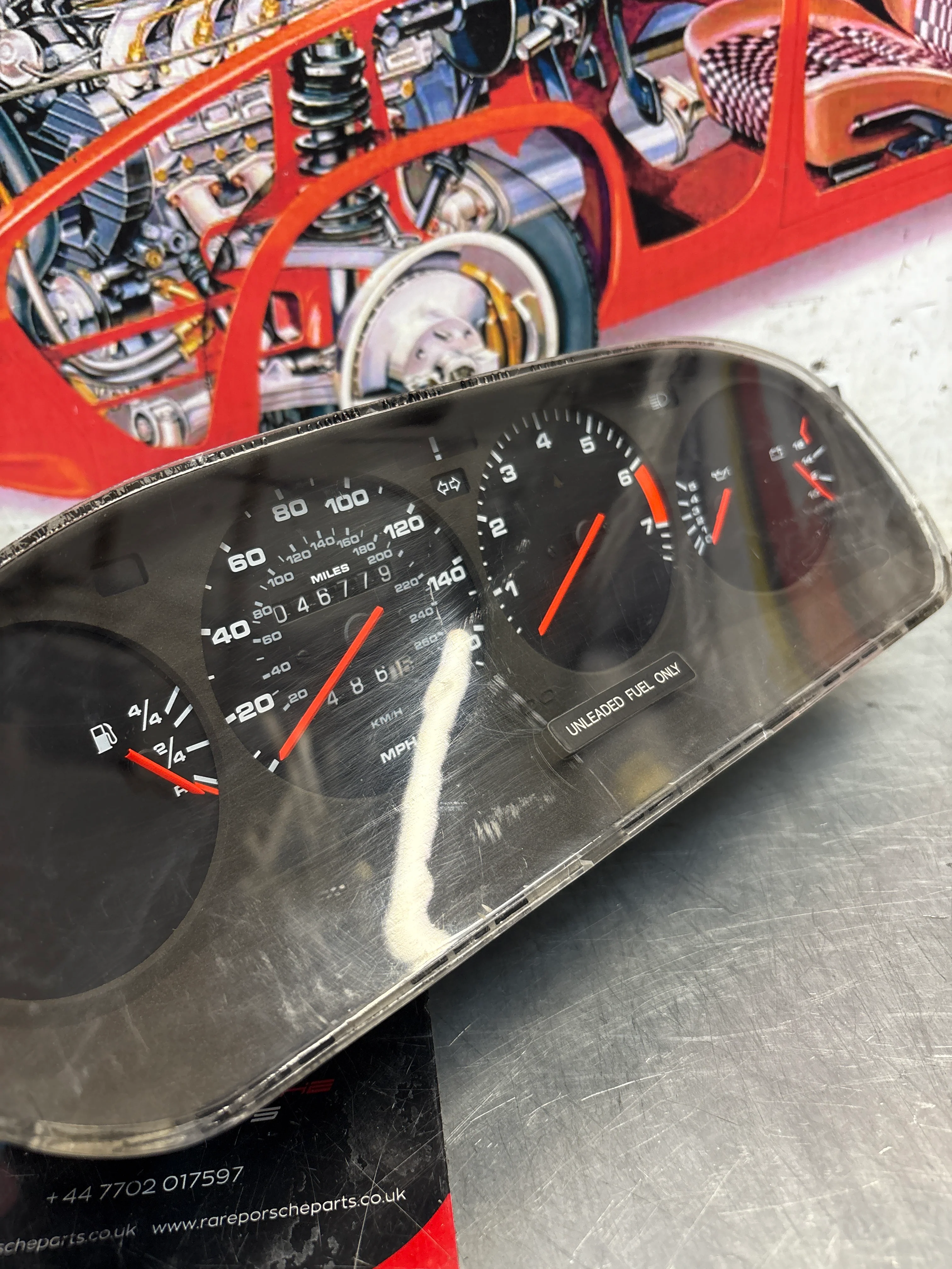 Porsche 928 dash clock binnacle pod speedometer, 92864110235 used showing 046779 Km, plastic screen has some scratches - Image 6