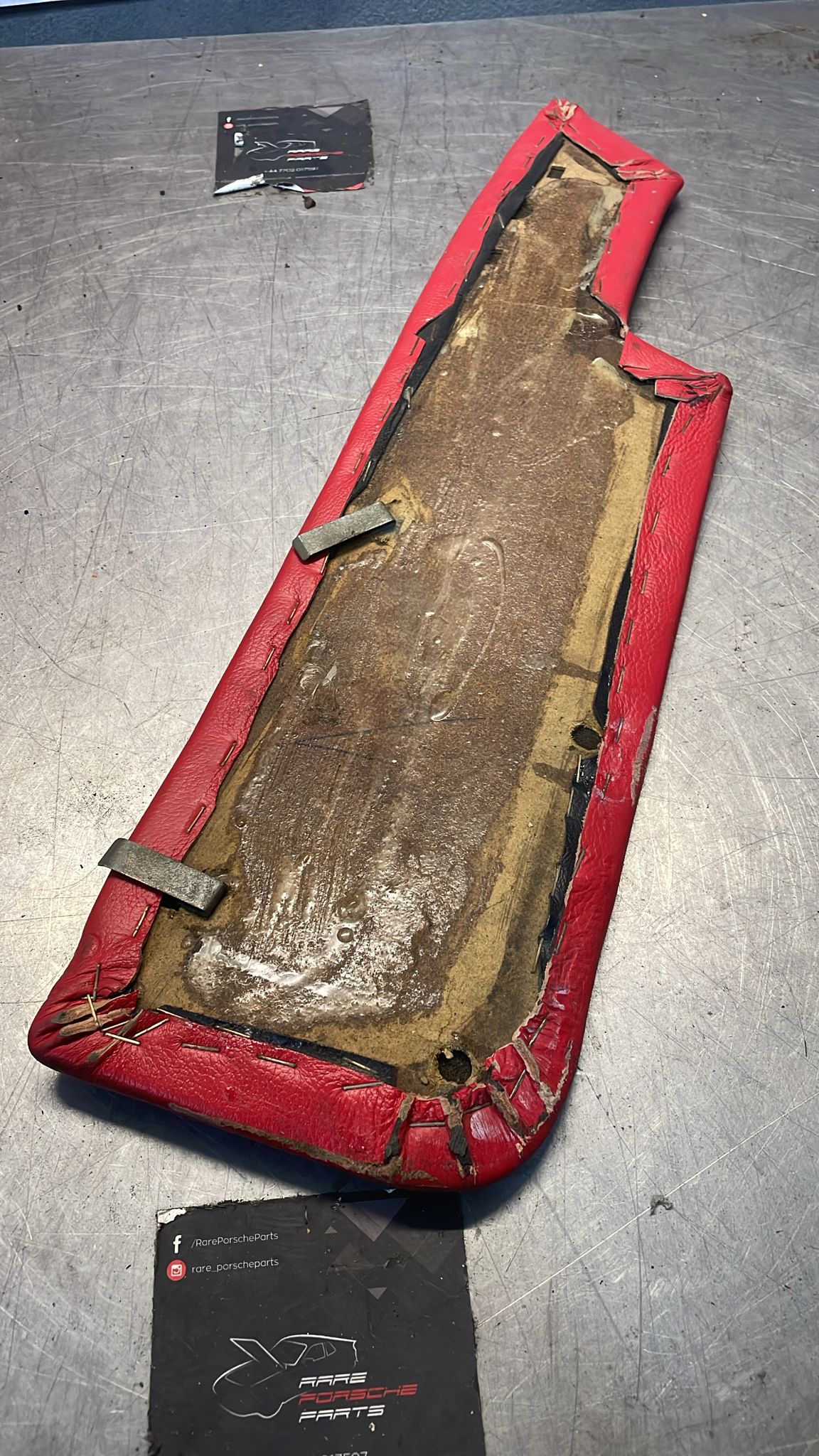 Porsche 928 door card insert panel, left, red 92855505102, used - Image 4