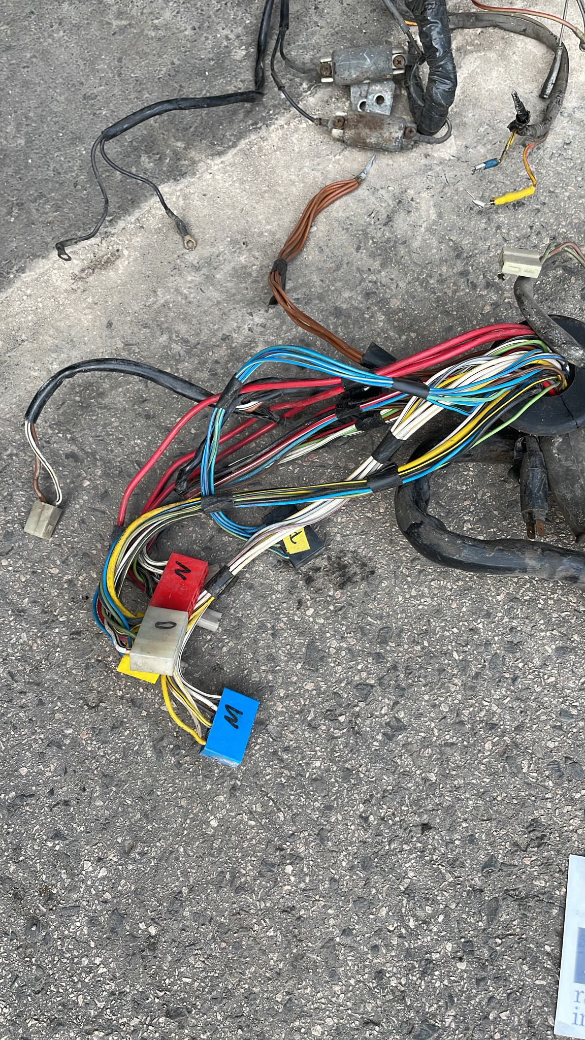 Porsche 928 engine bay wiring loom, LHD spares or repair 001 - Image 3