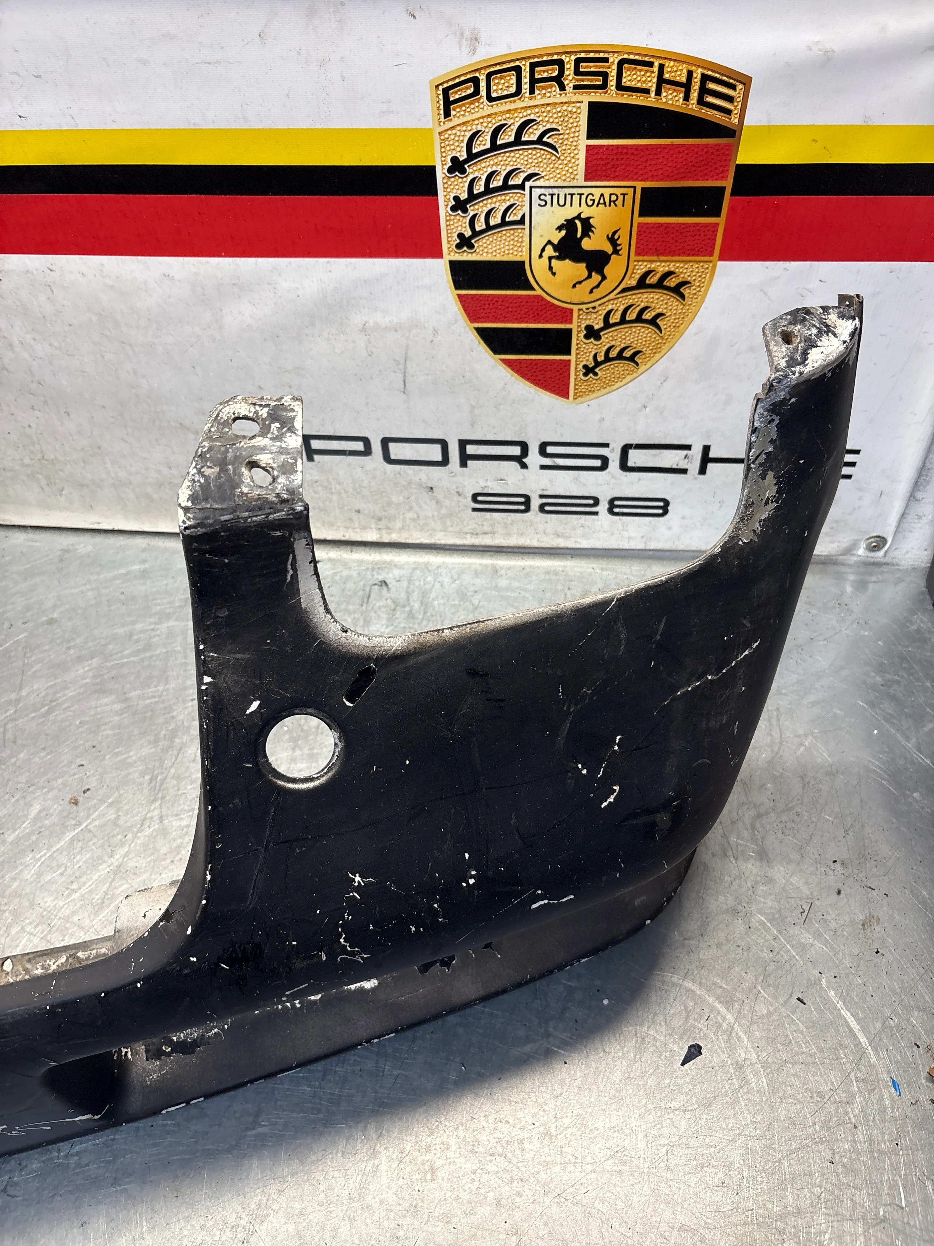 Porsche 928 front bumper cover panel, used 92850501306 - Image 8