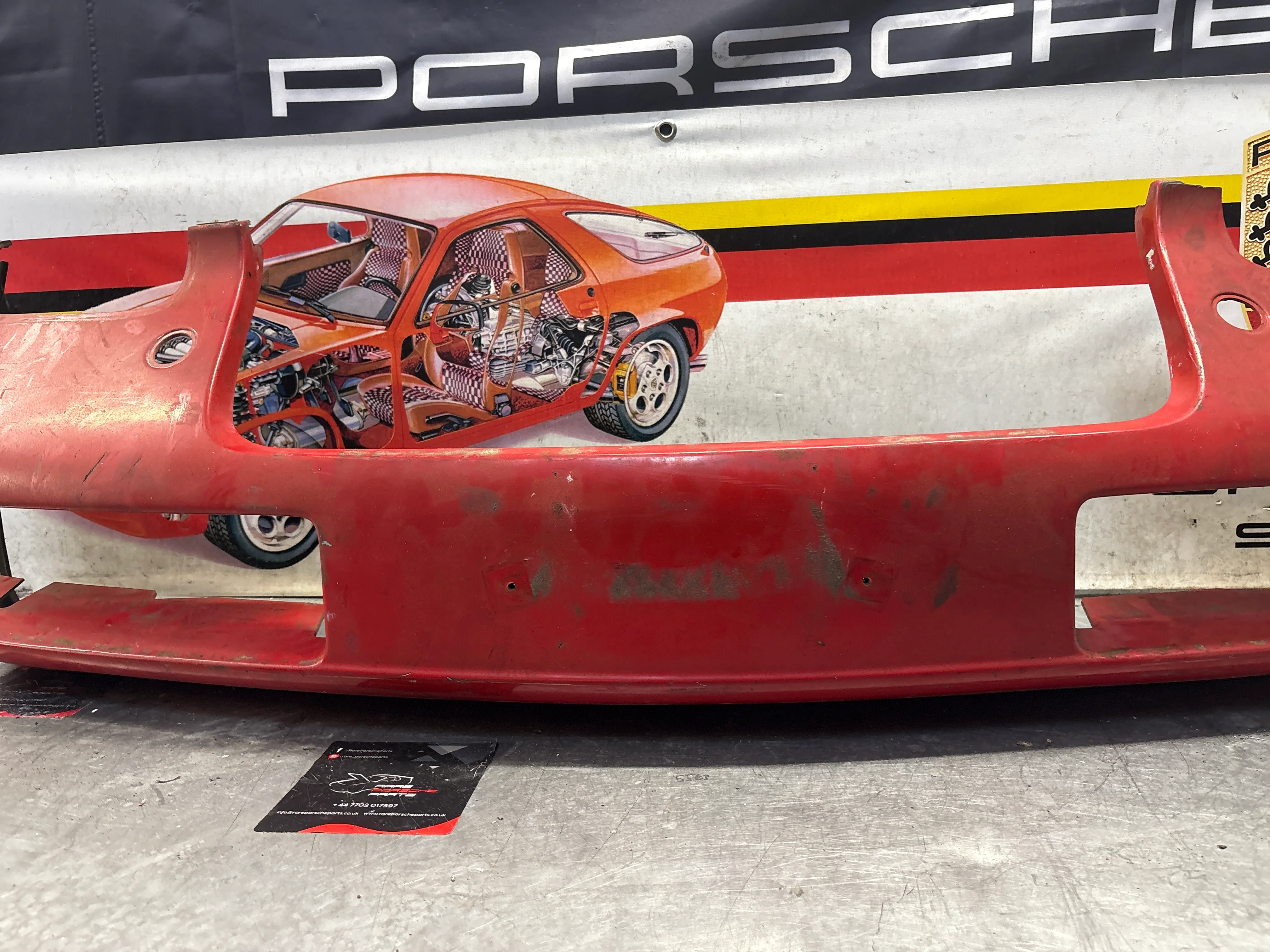 Porsche 928 front bumper cover panel, used 92850501306 - Image 4