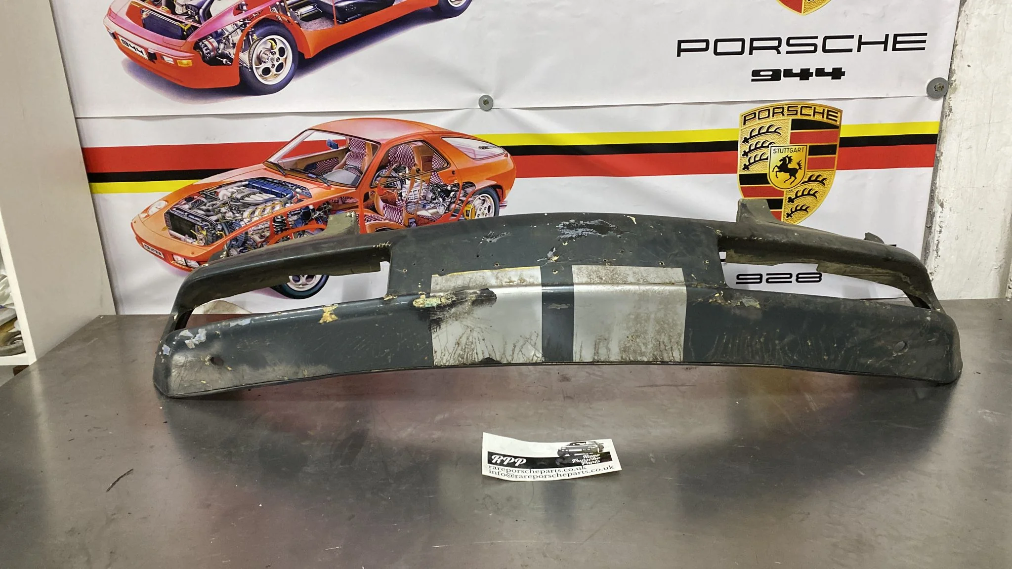 Porsche 928 front bumper, used 92850501306 / 474180 - Image 15