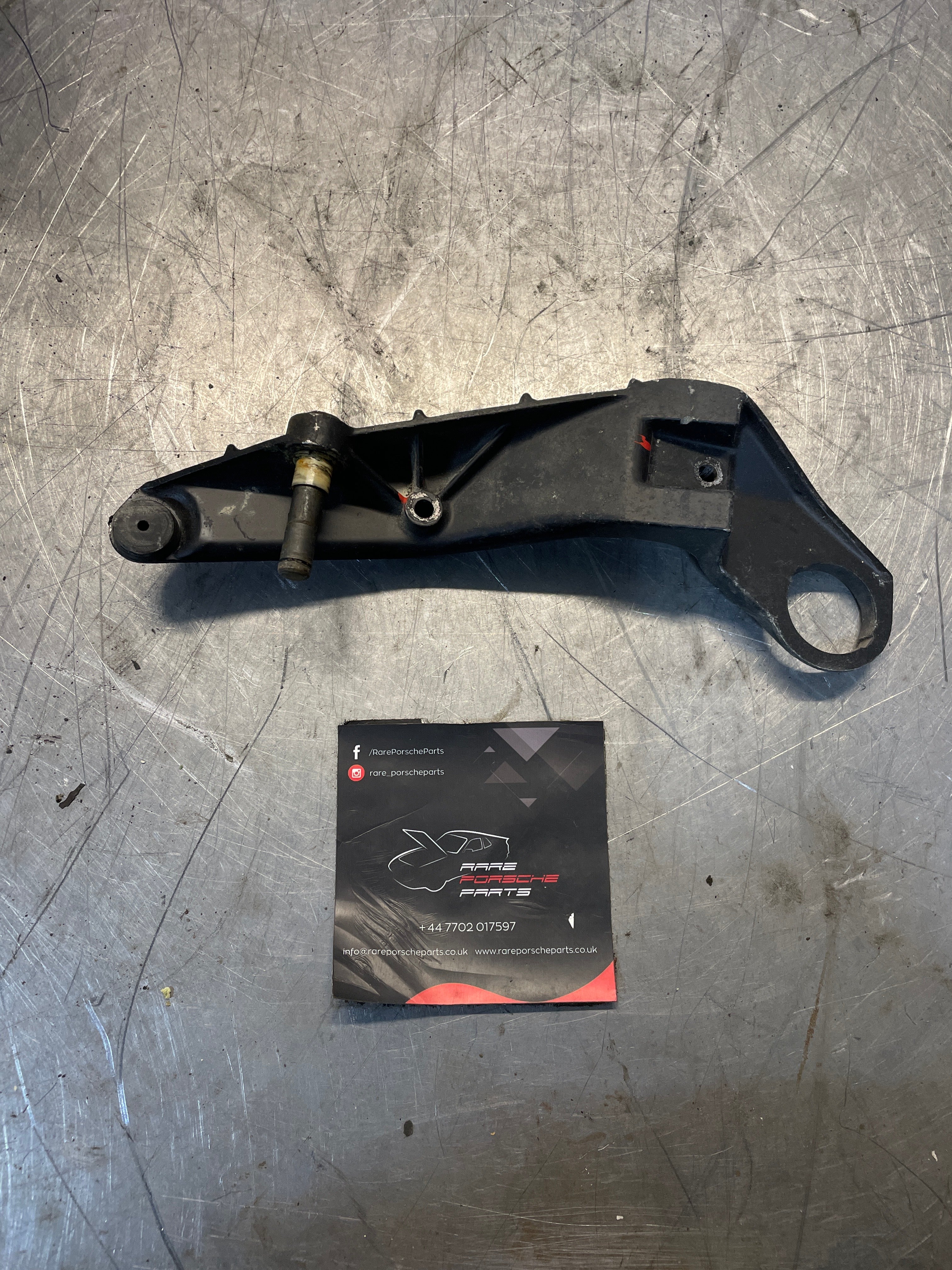 Porsche 928 accelerator Pedal Bearing Bracket, Used 92842312902 - Image 2