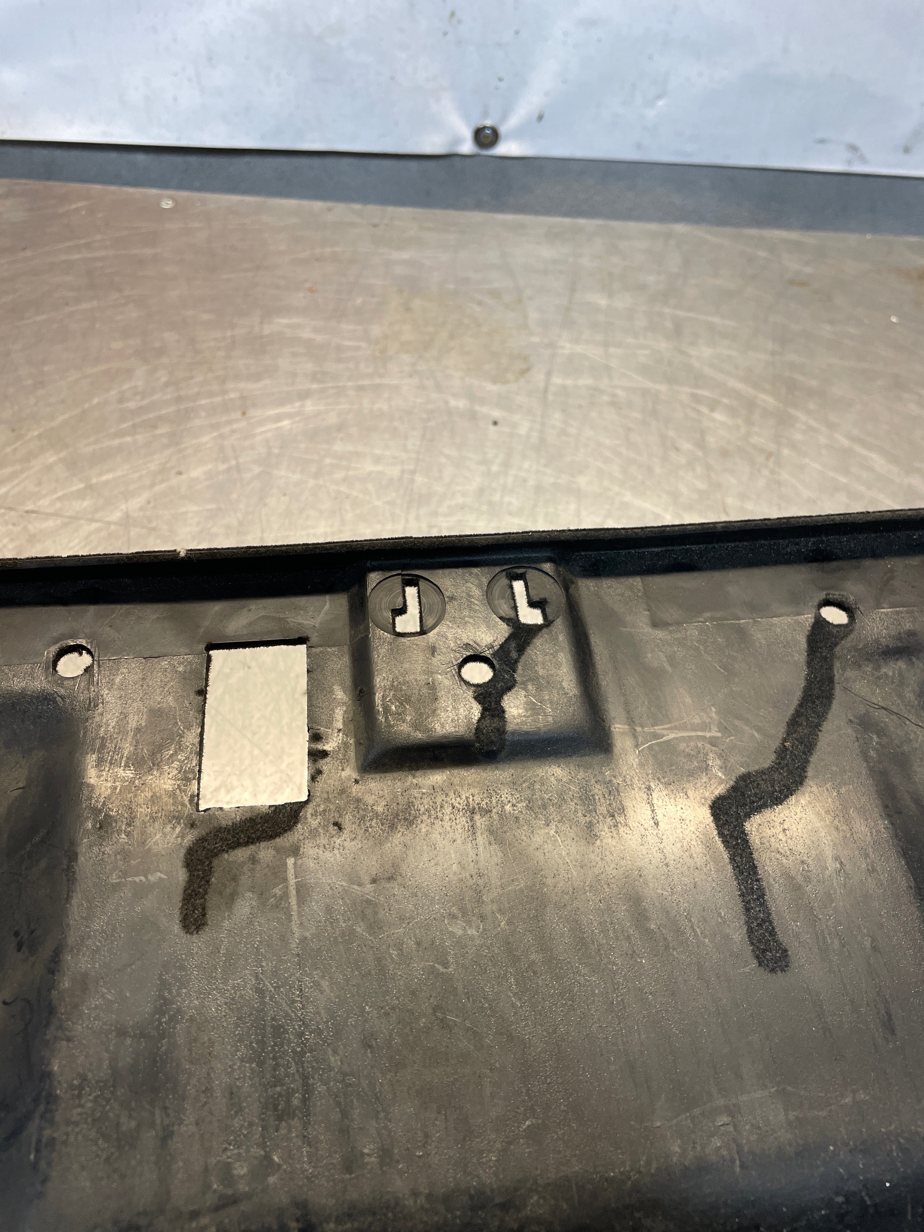 Porsche 928 glovebox, used 92855215102 - Image 7