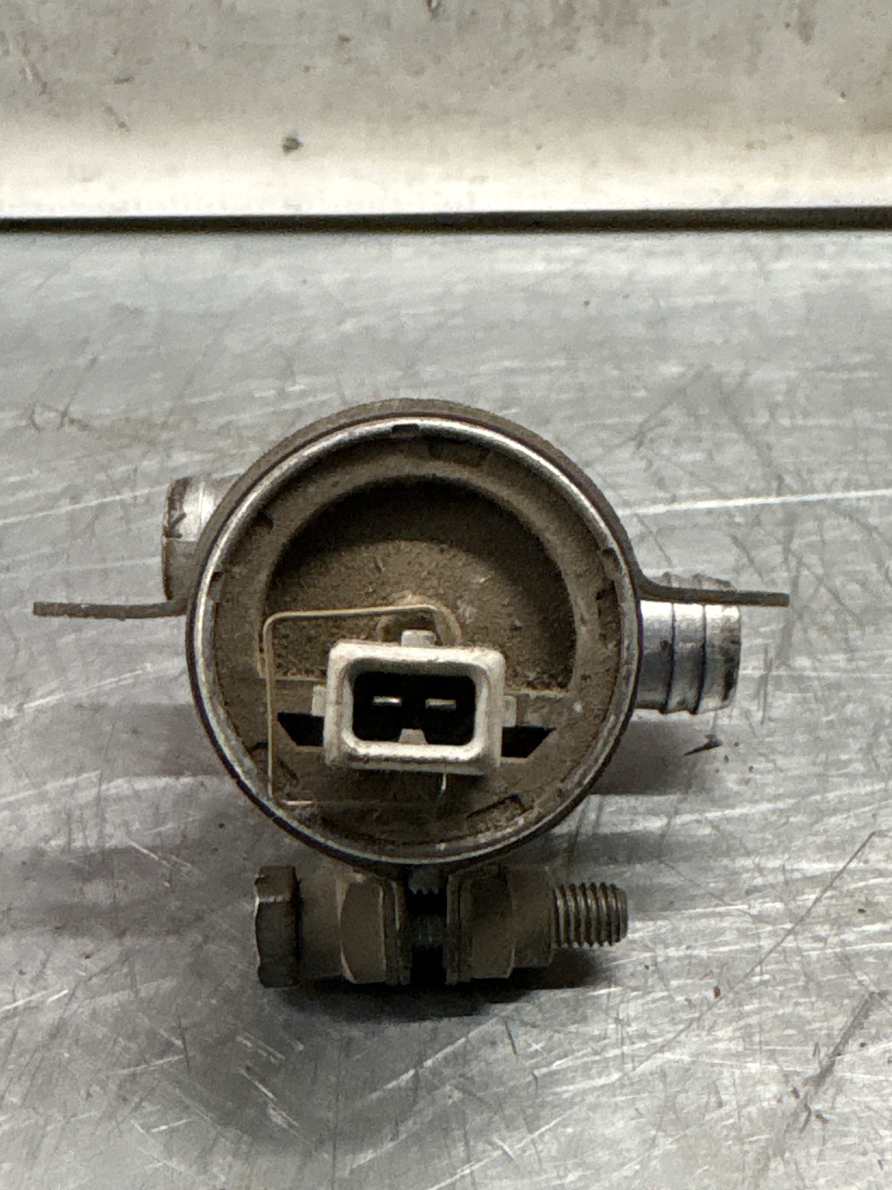 Porsche 944 idle control valve, used 0280140514 - Image 3