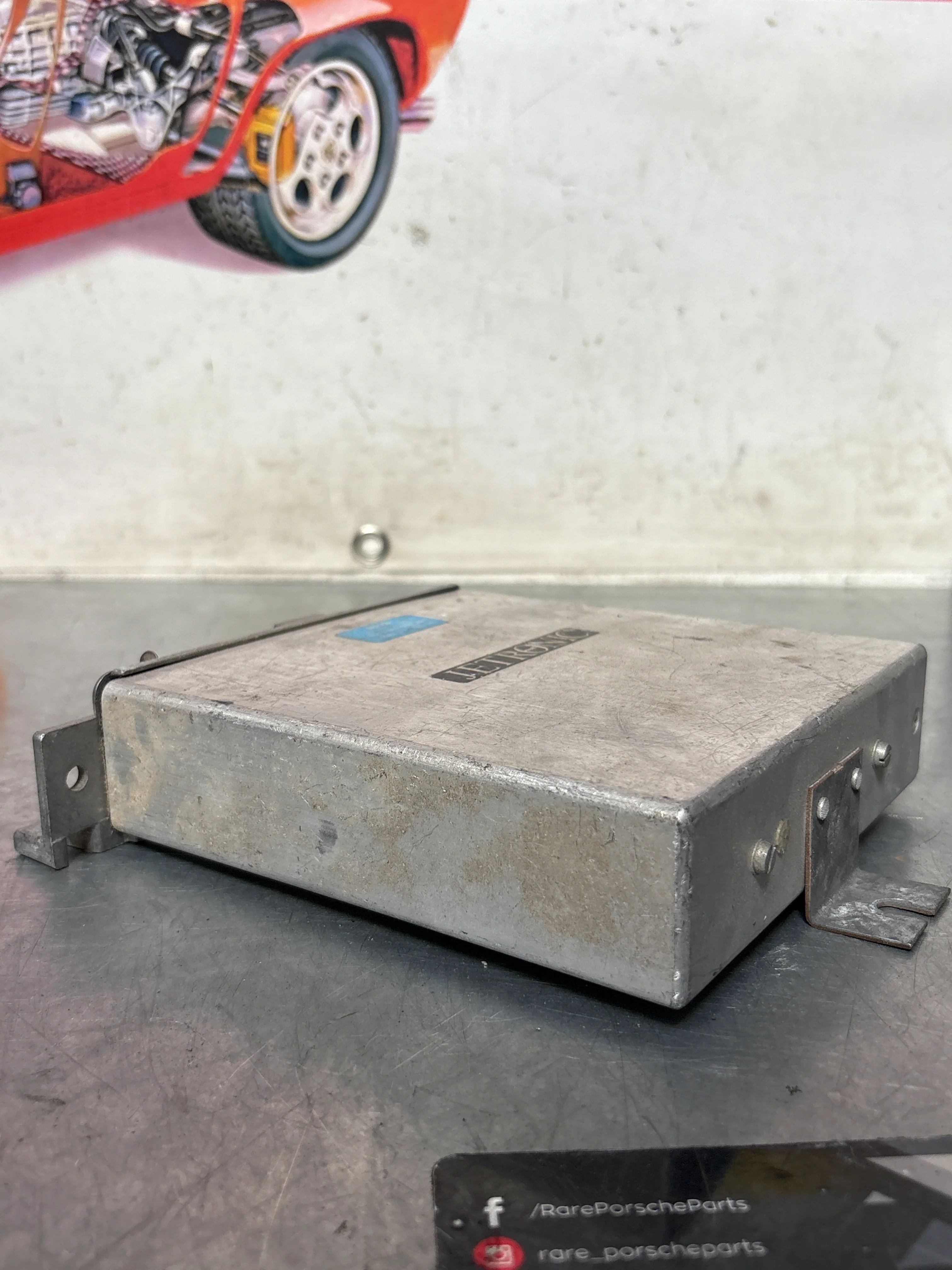 Porsche 928 injection lambda control unit, used 92861810604 / 0280002104 - Image 4