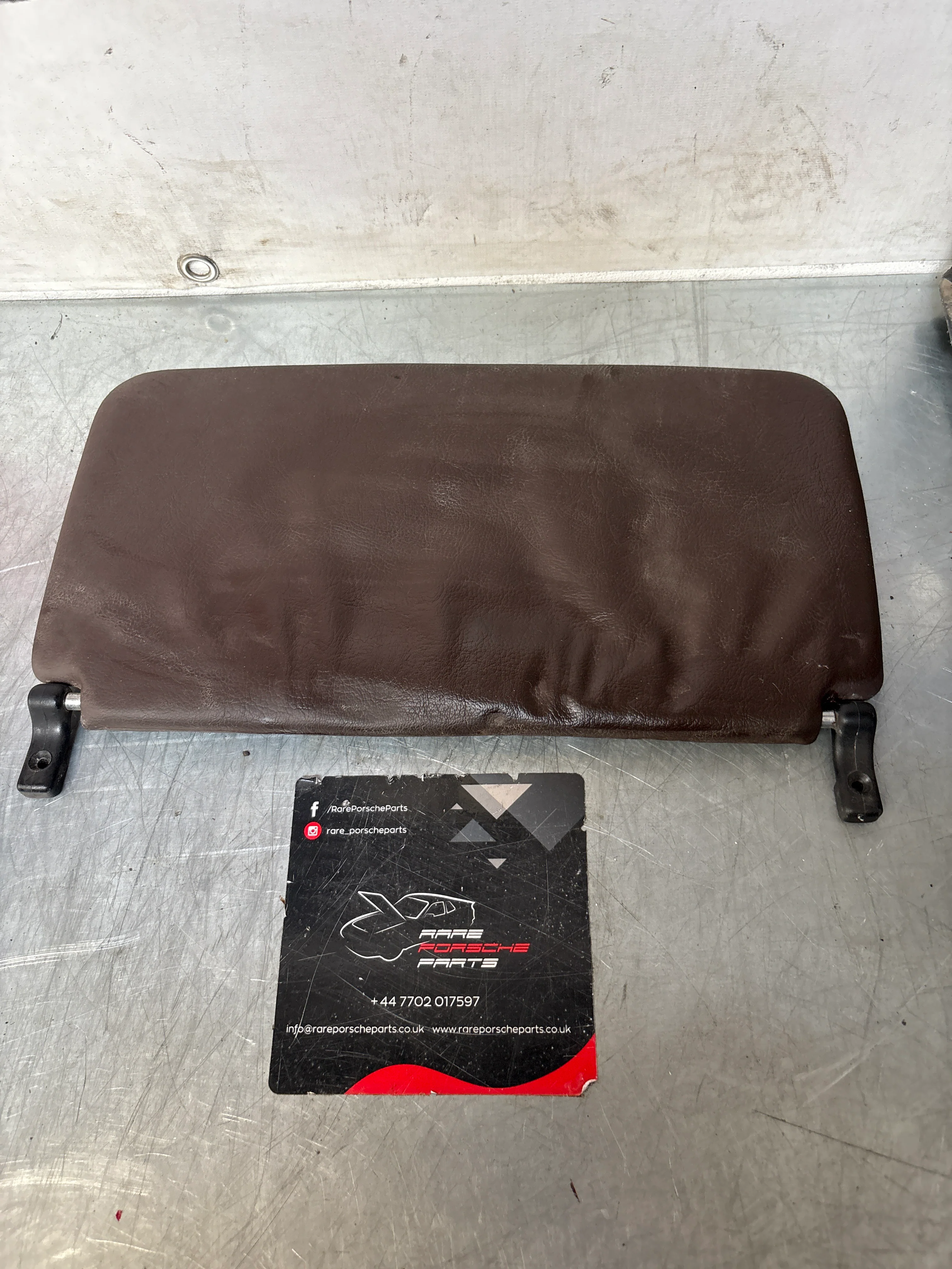 Porsche 928 L+R rear sunvisor, brown, used 92873103504 - Image 2