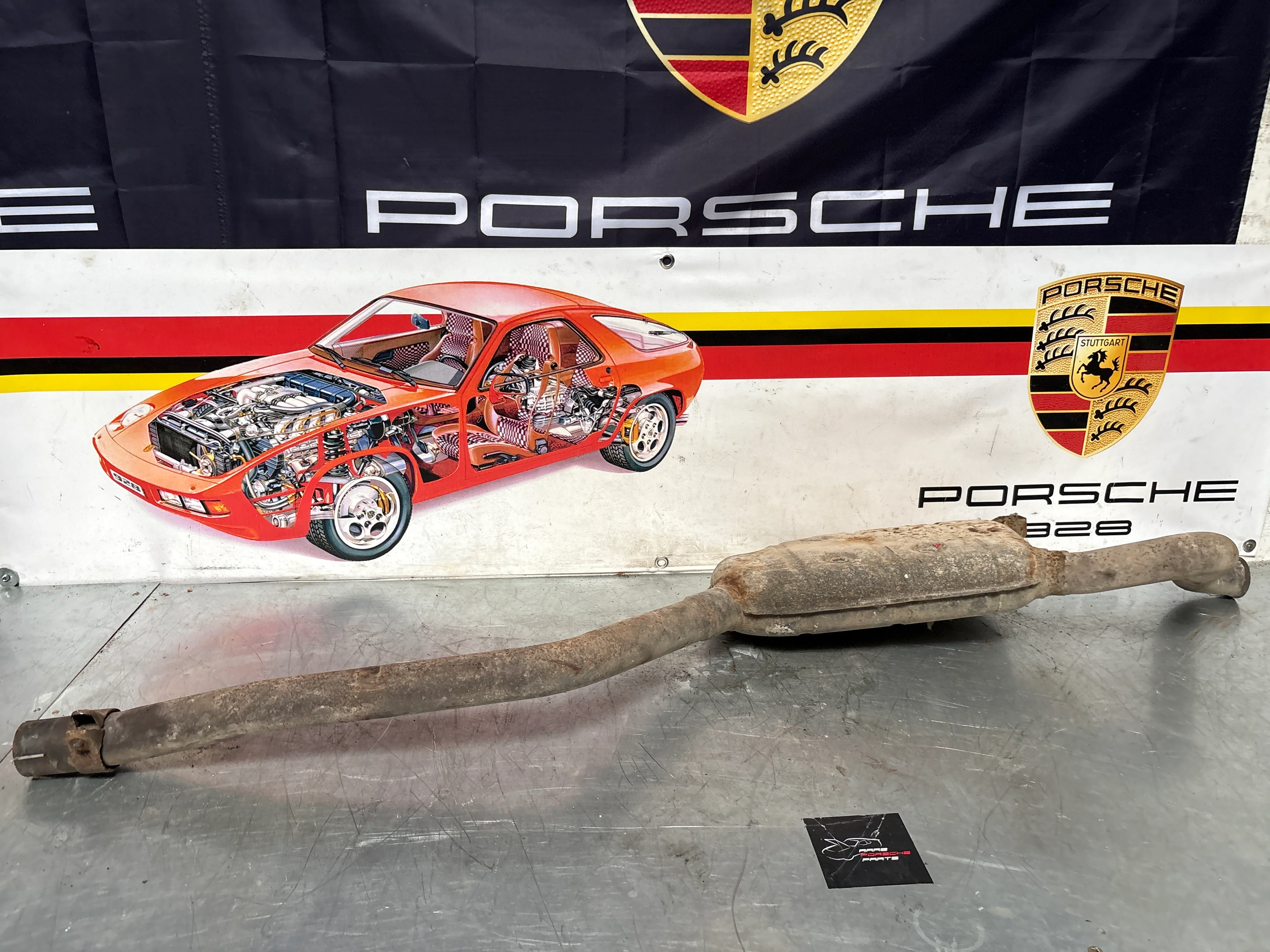 Porsche 928 Left side silencer, used 92811109301 - Image 2