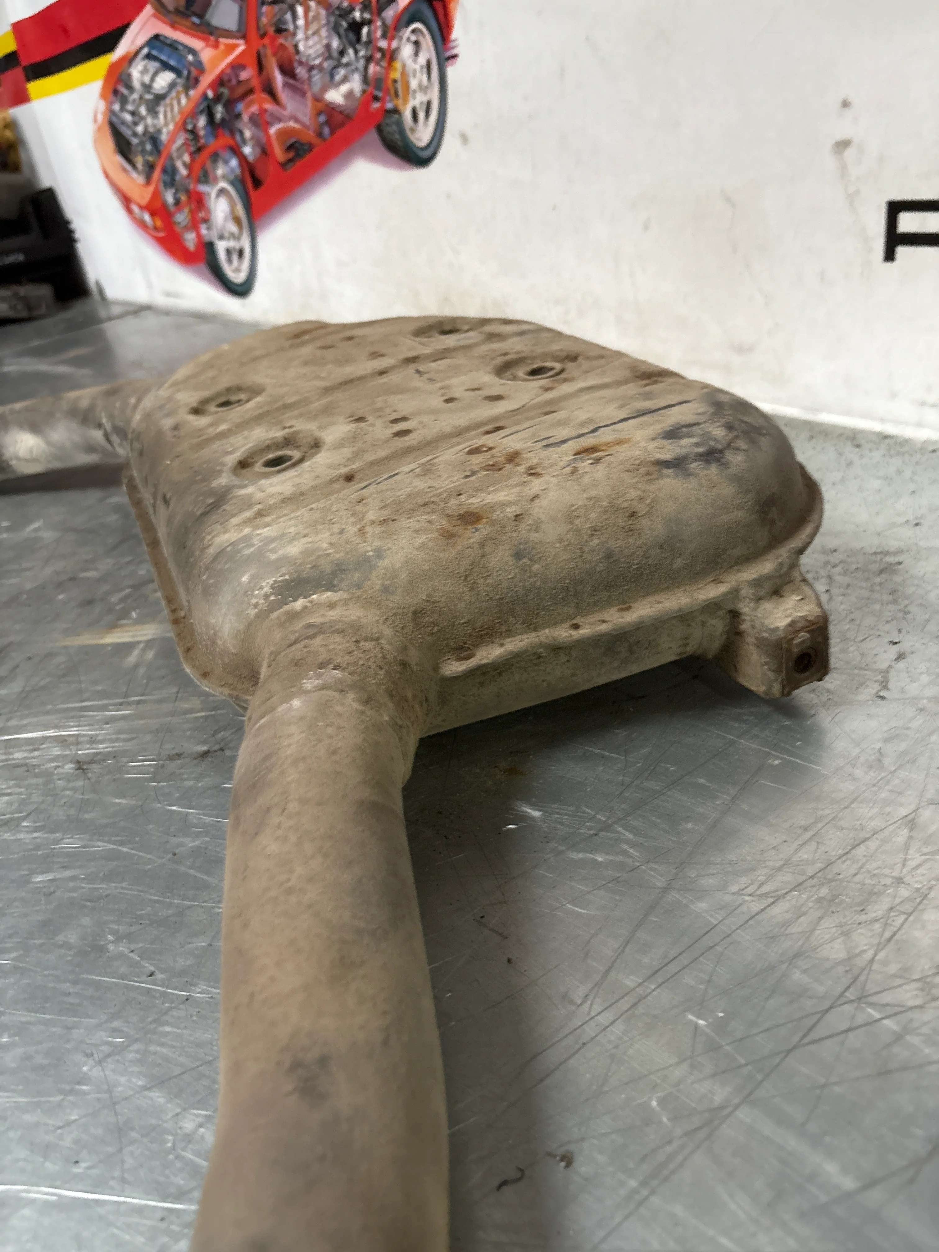 Porsche 928 Right side silencer, used 92811109401 - Image 11
