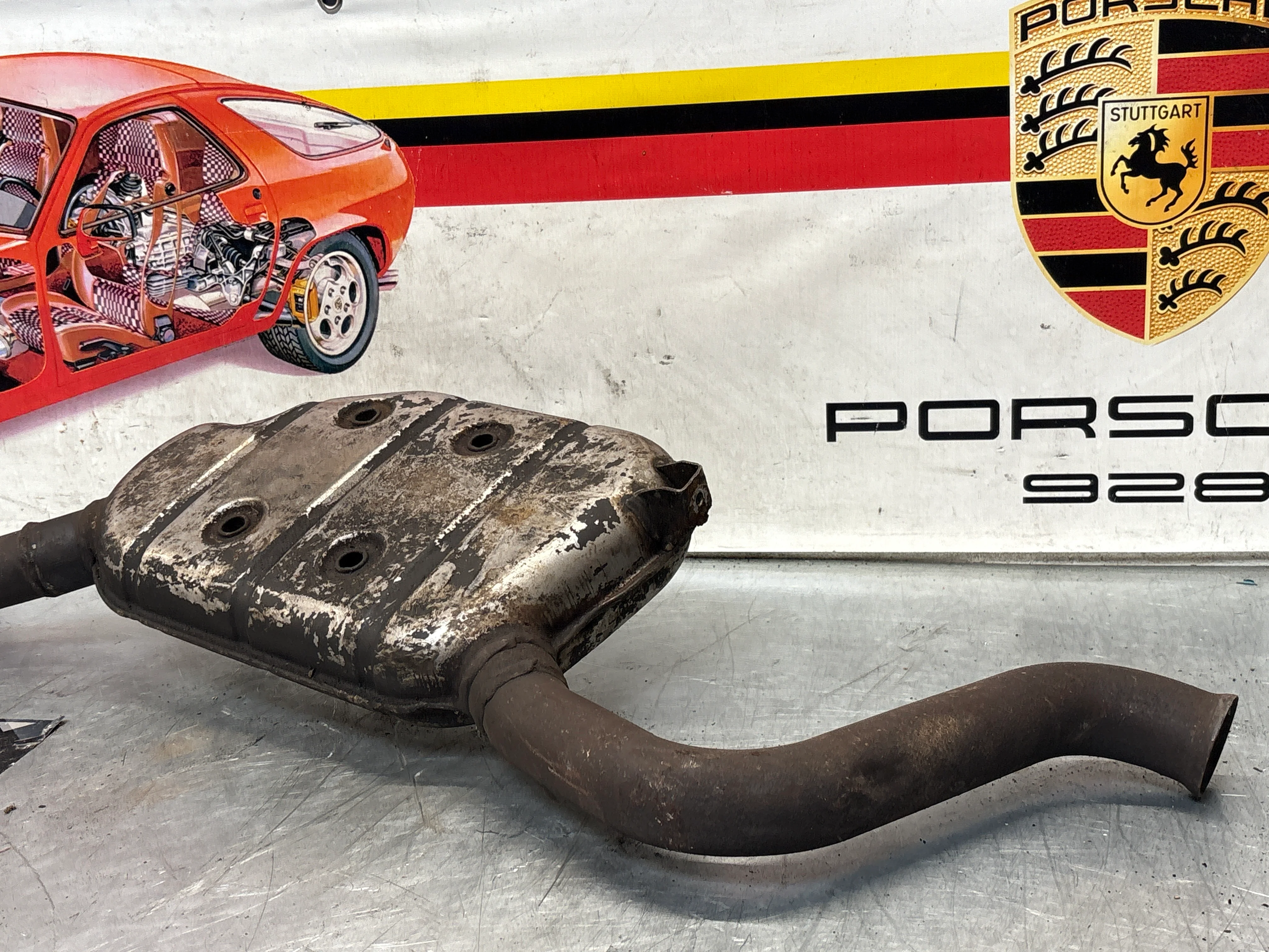 Porsche 928 Left side silencer, used 92811109301 - Image 3
