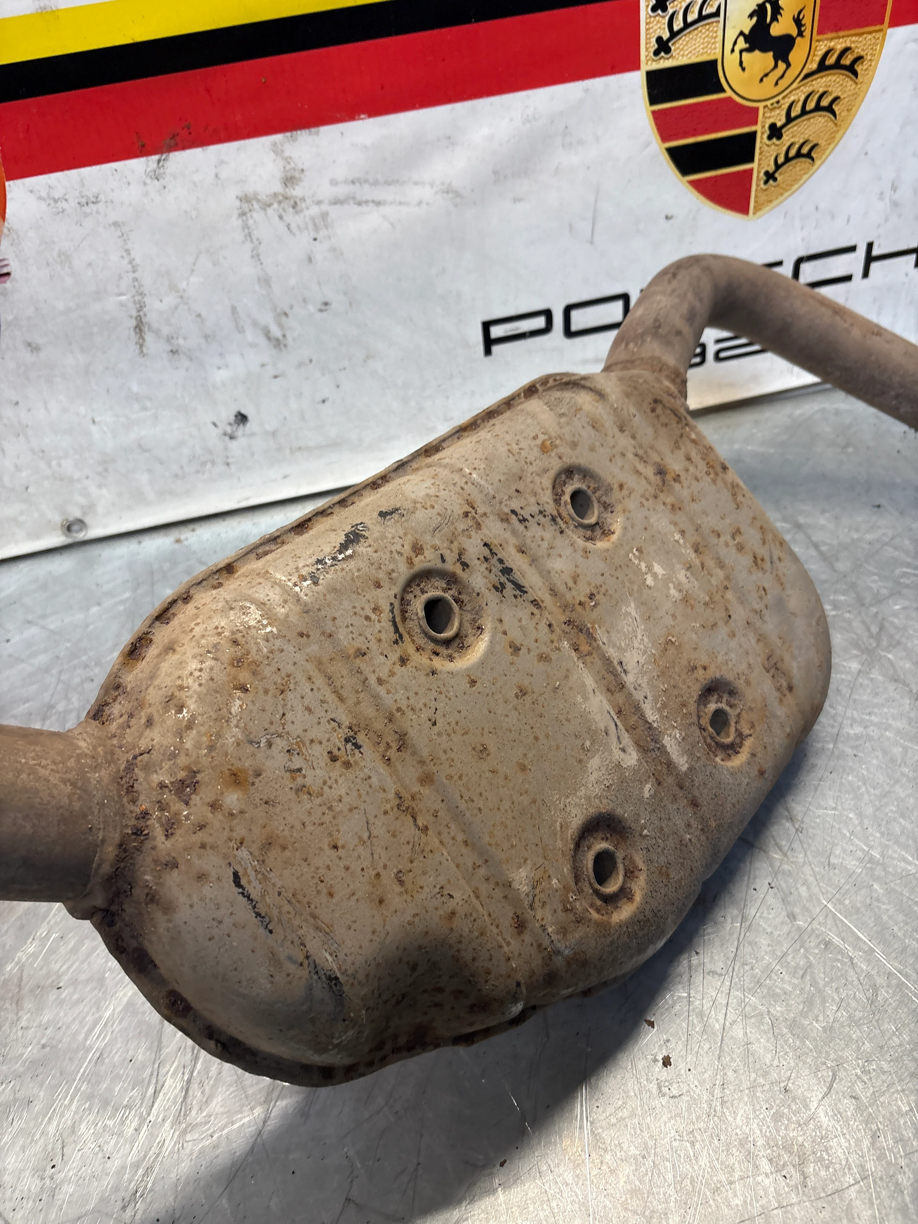 Porsche 928 Left side silencer, used 92811109304 - Image 10