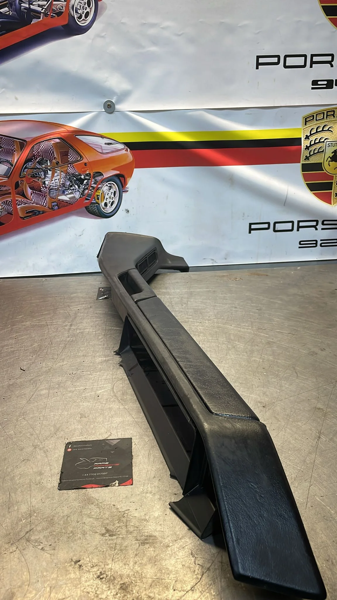 Porsche 928 black door armrest, right, off side, 92855510203, used - Image 11