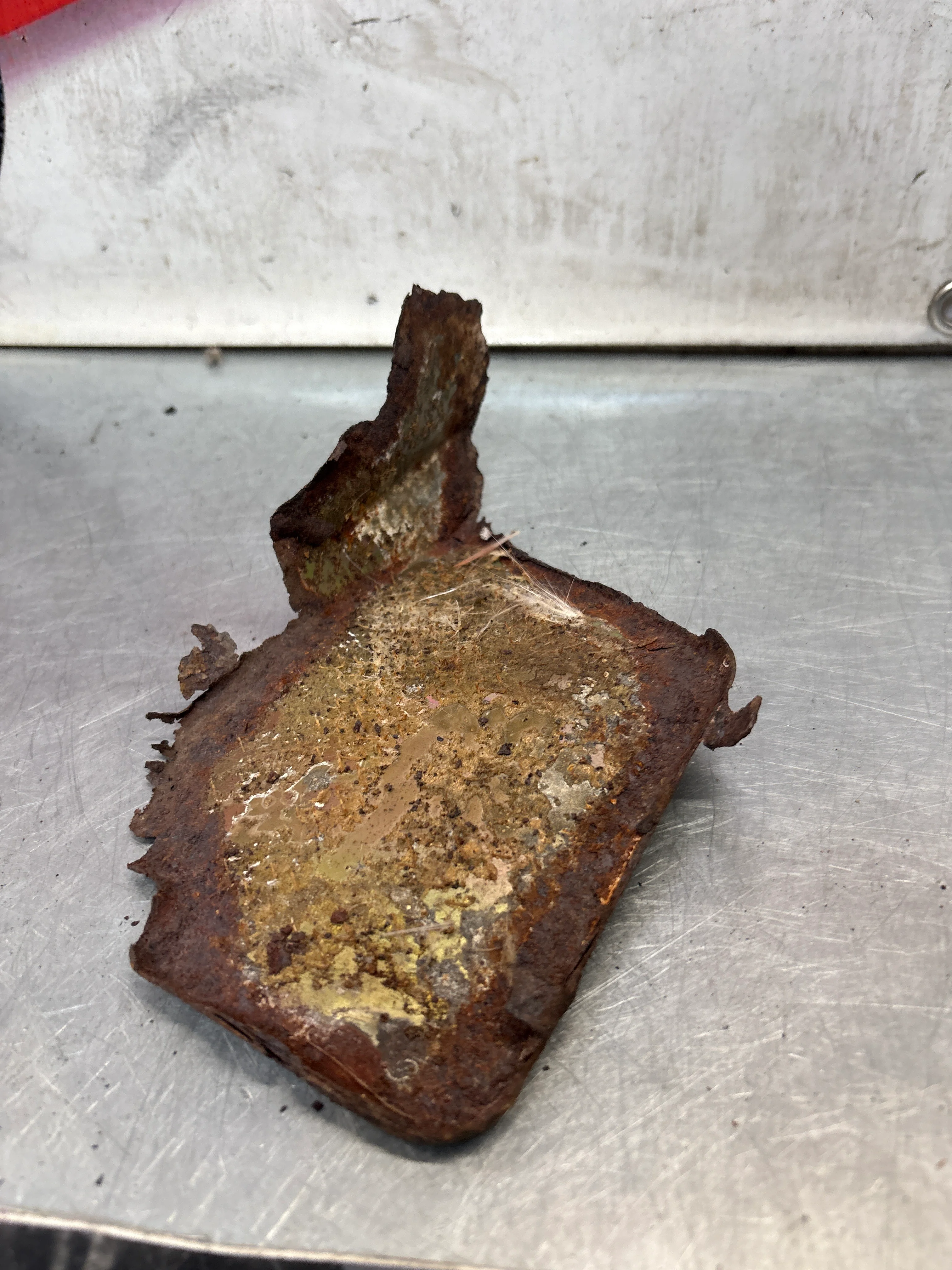 Porsche 928 mount cover heat shield plate right side, for spares or repair 92837506801 - Image 2