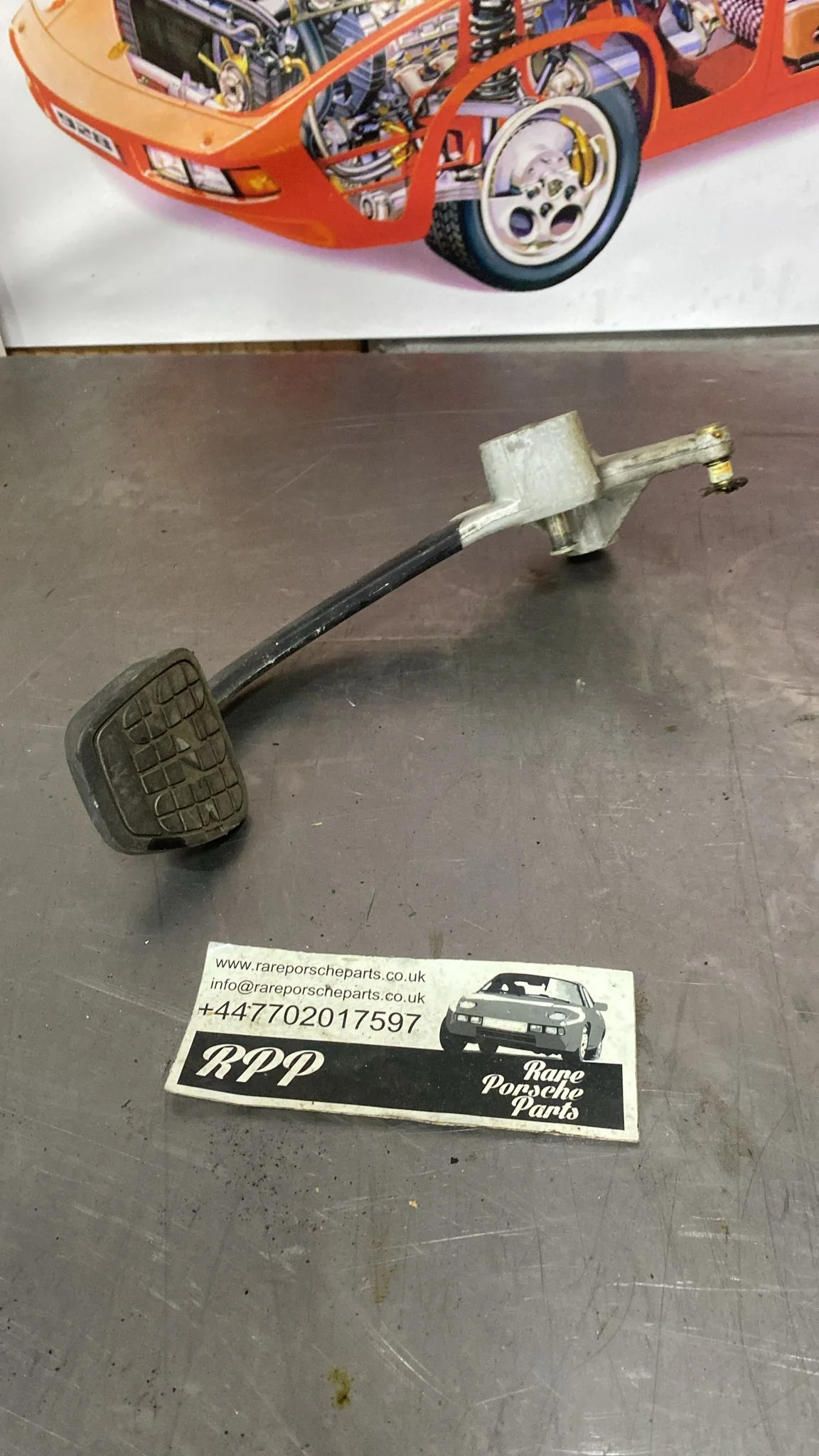 Porsche 928 pedal component, used 92842331105 - Image 2