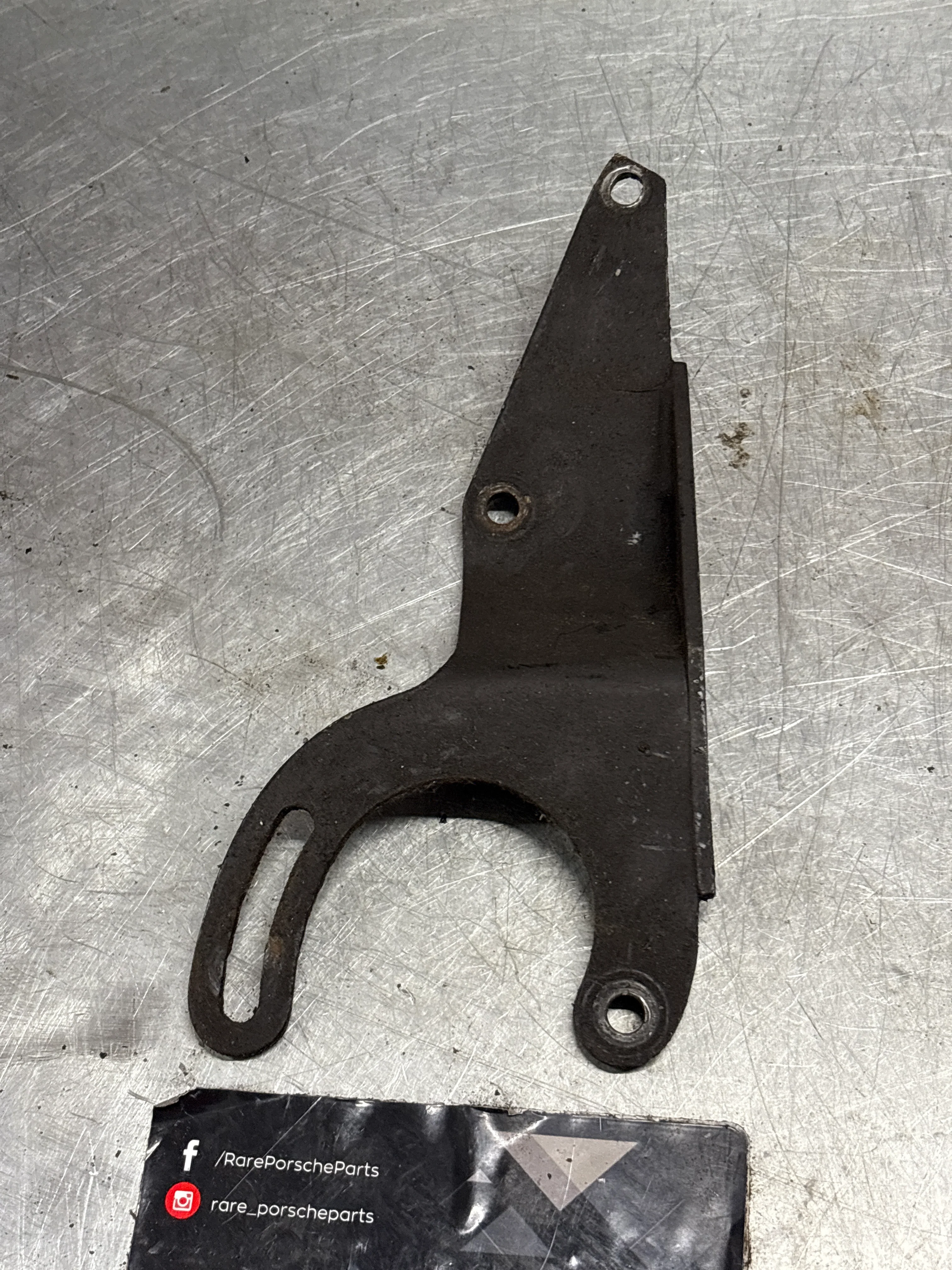 Porsche 928 power steering pump 92834744307 - Image 4