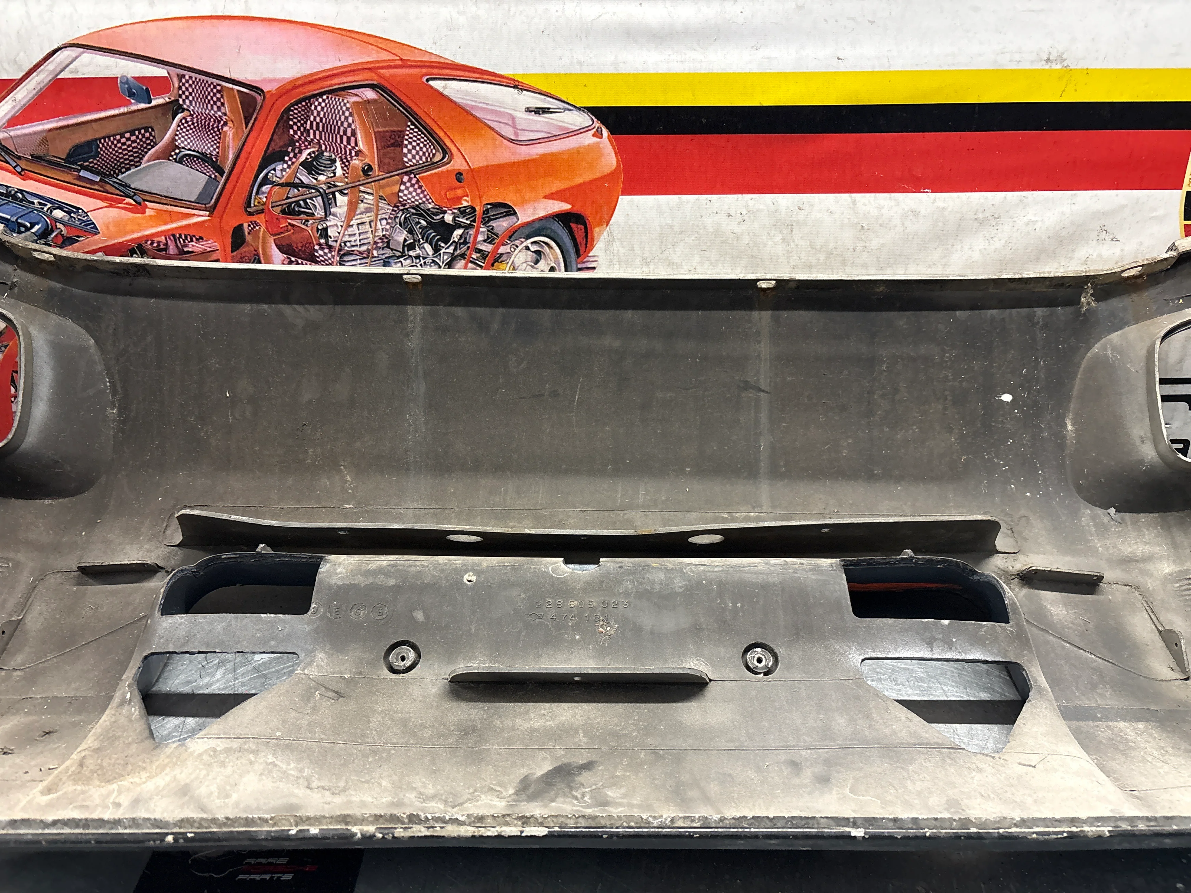 Porsche 928S rear bumper, used 928505023 - Image 14