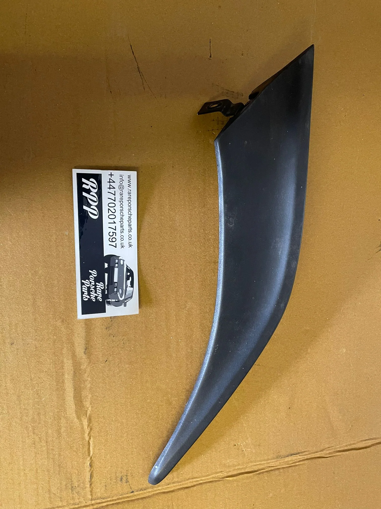 Porsche 928 Rear Left Spoiler Corner, used 92851207302