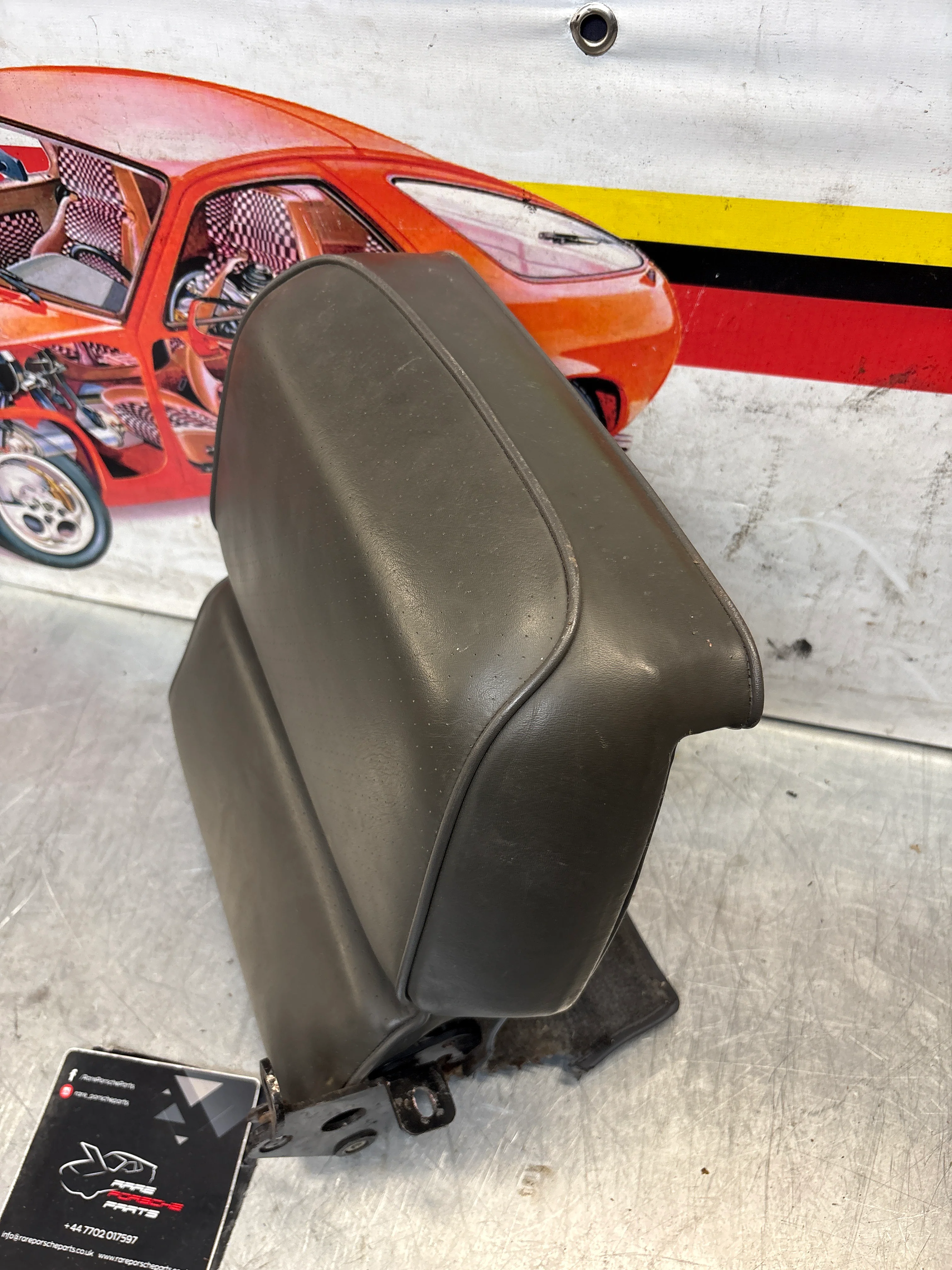Porsche 928 rear right seat backrest, grey, leather used 92852203852 - Image 6