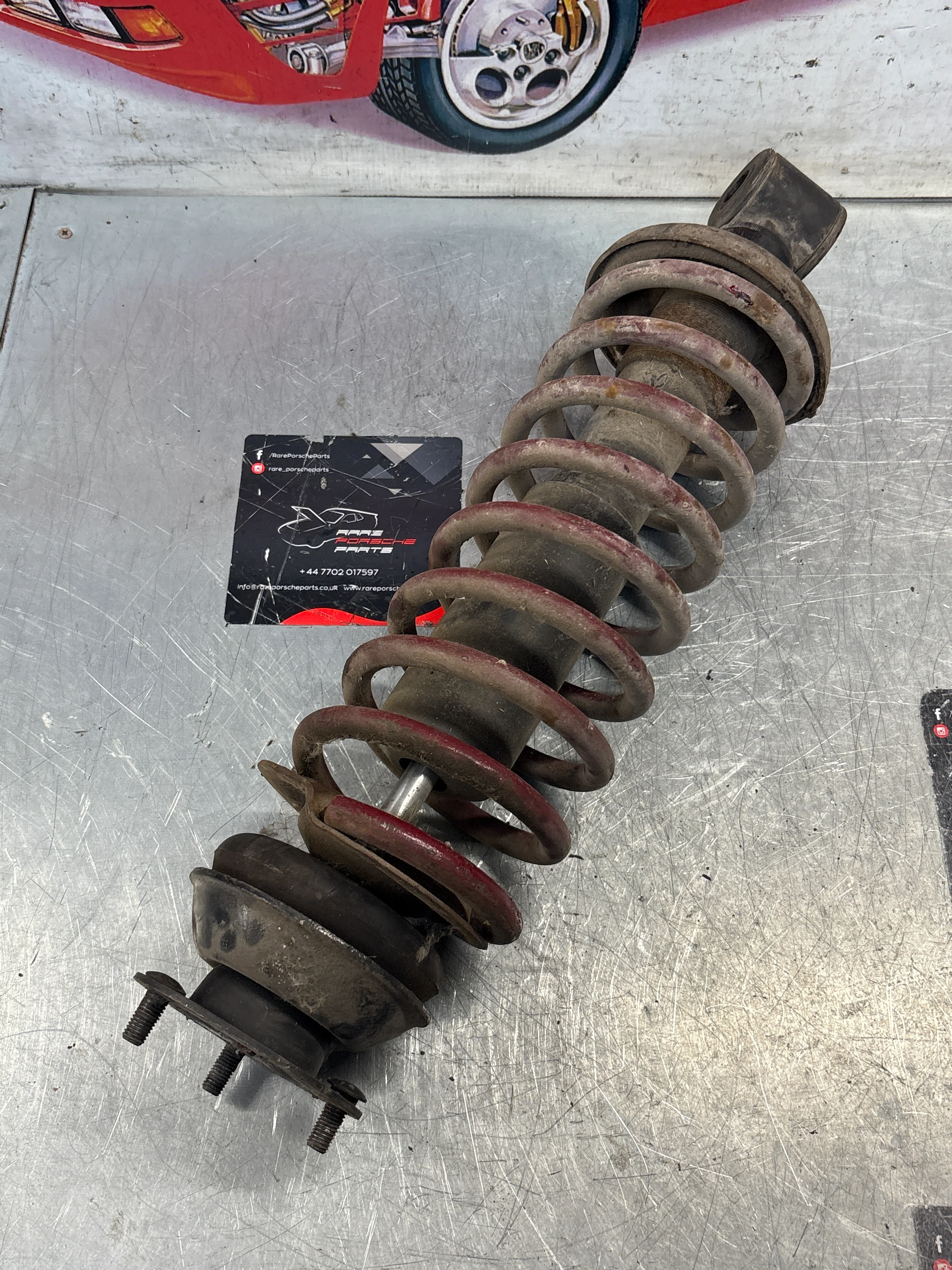 Porsche 928 rear shock absorber, used 92833305108 - Image 2