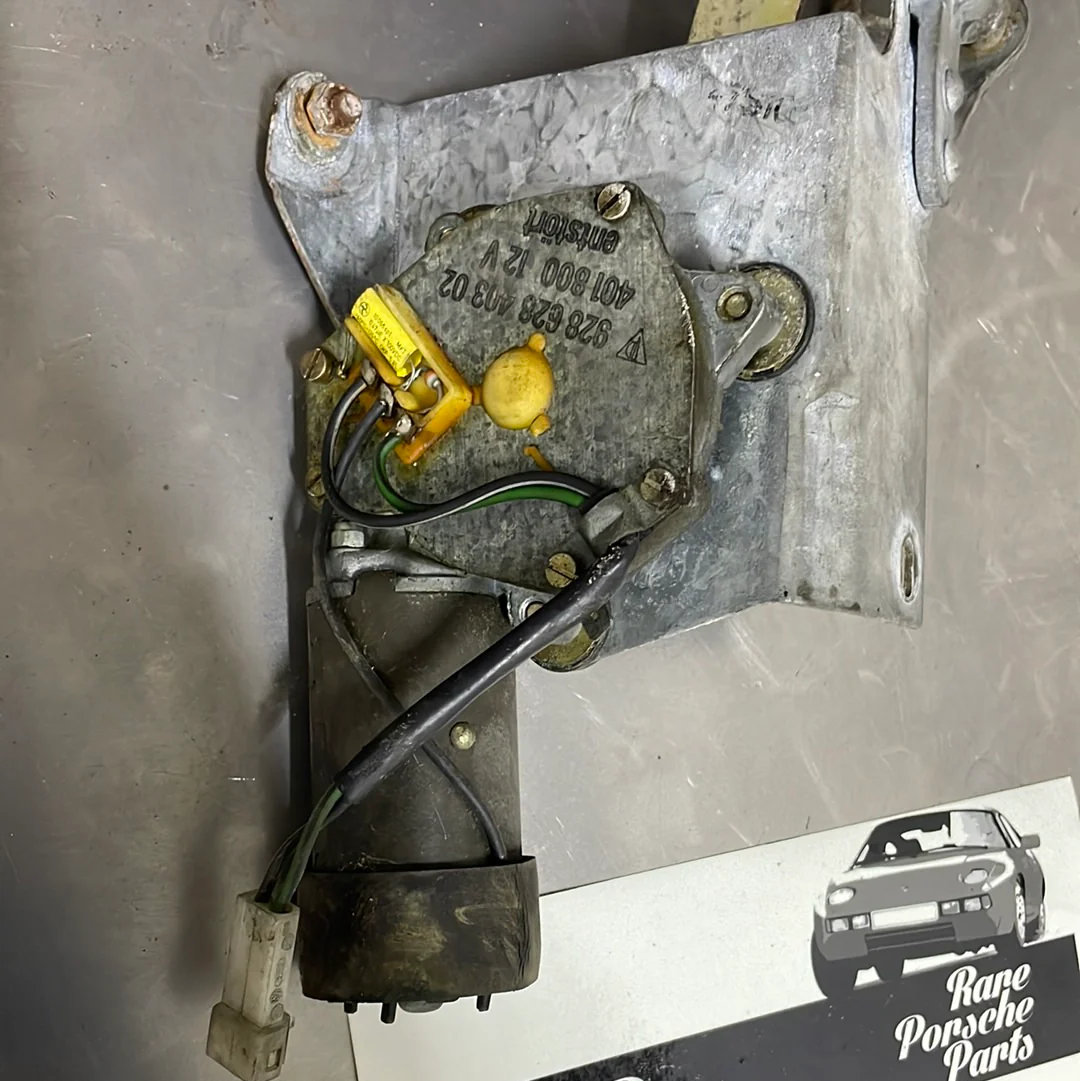 Porsche 928 rear windshield wiper motor 92862840302 - Image 5