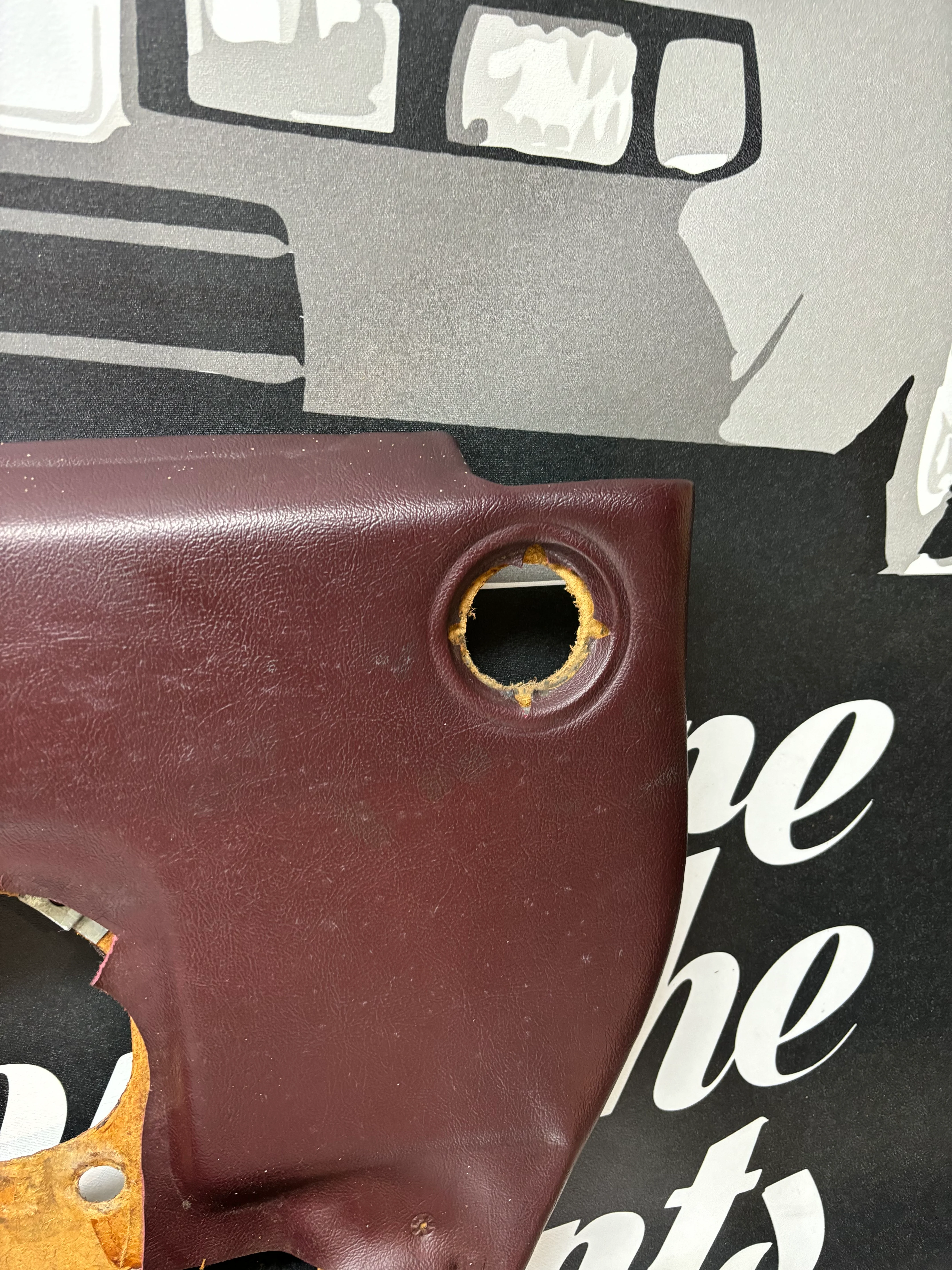 Porsche 928 Right off side door card, burgundy, 92855522600 used - Image 5