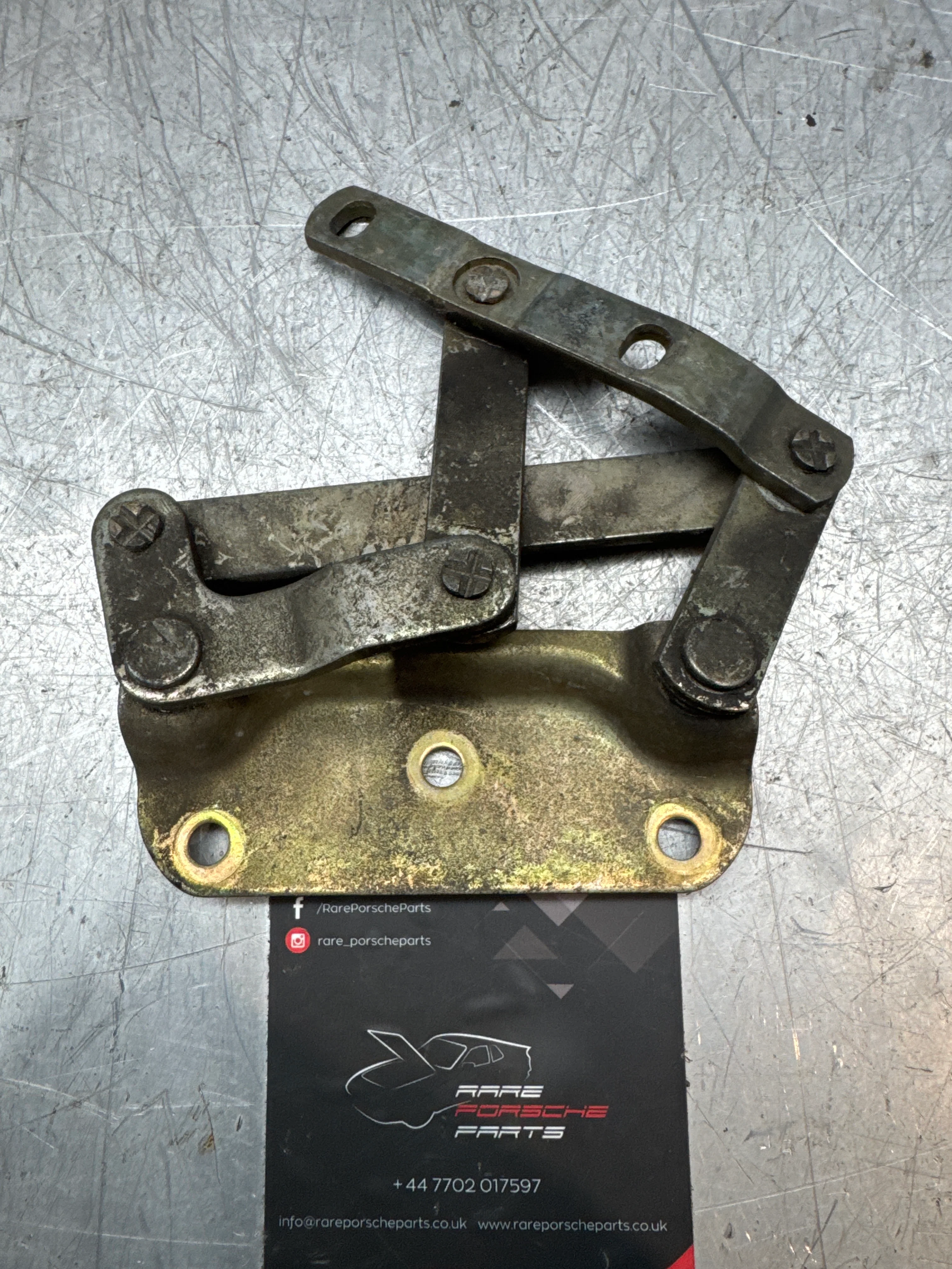 Porsche 928 Right hand side bonnet hinge, used 92851104204