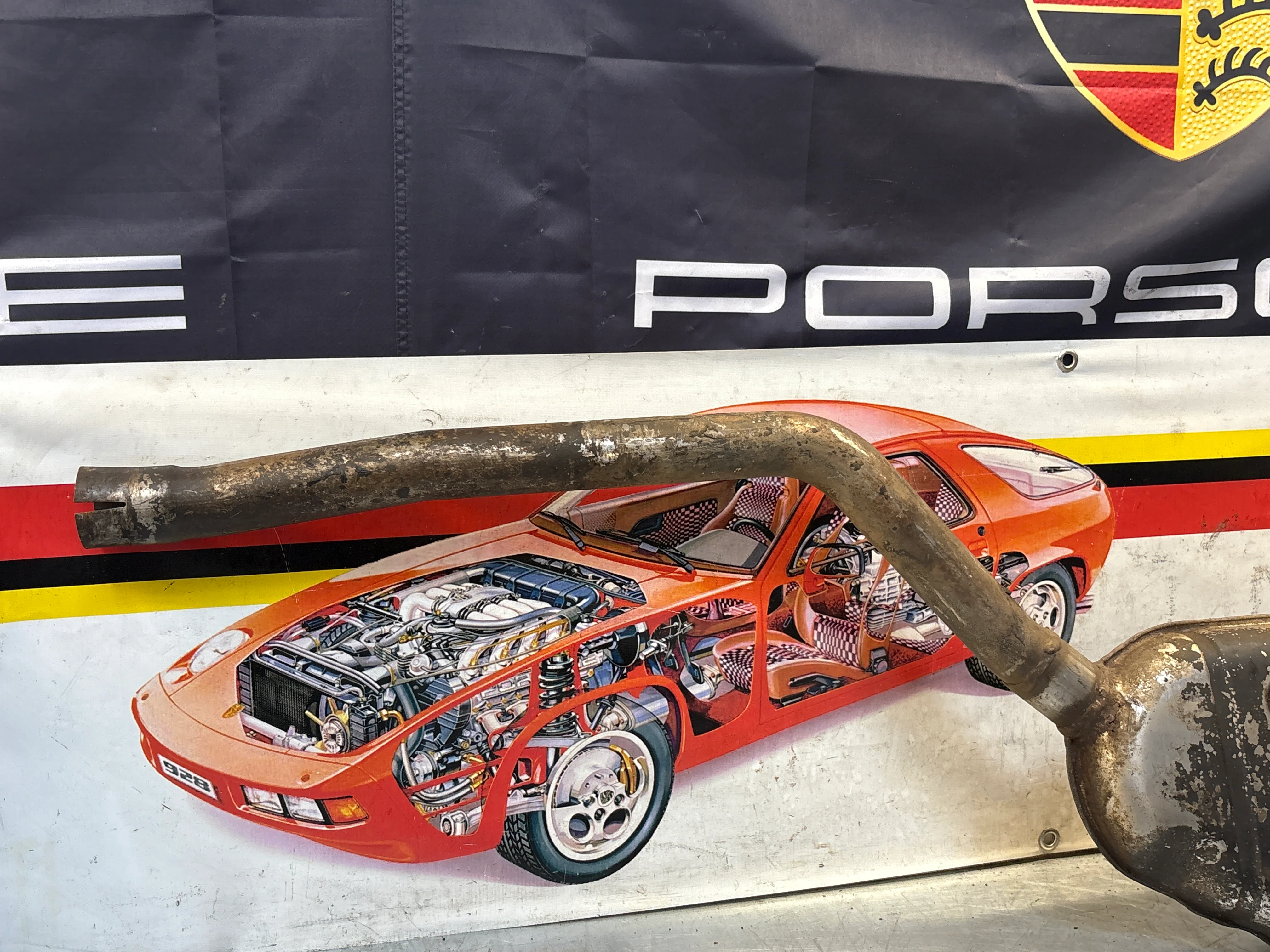 Porsche 928 Right side silencer, used 92811109401 - Image 2