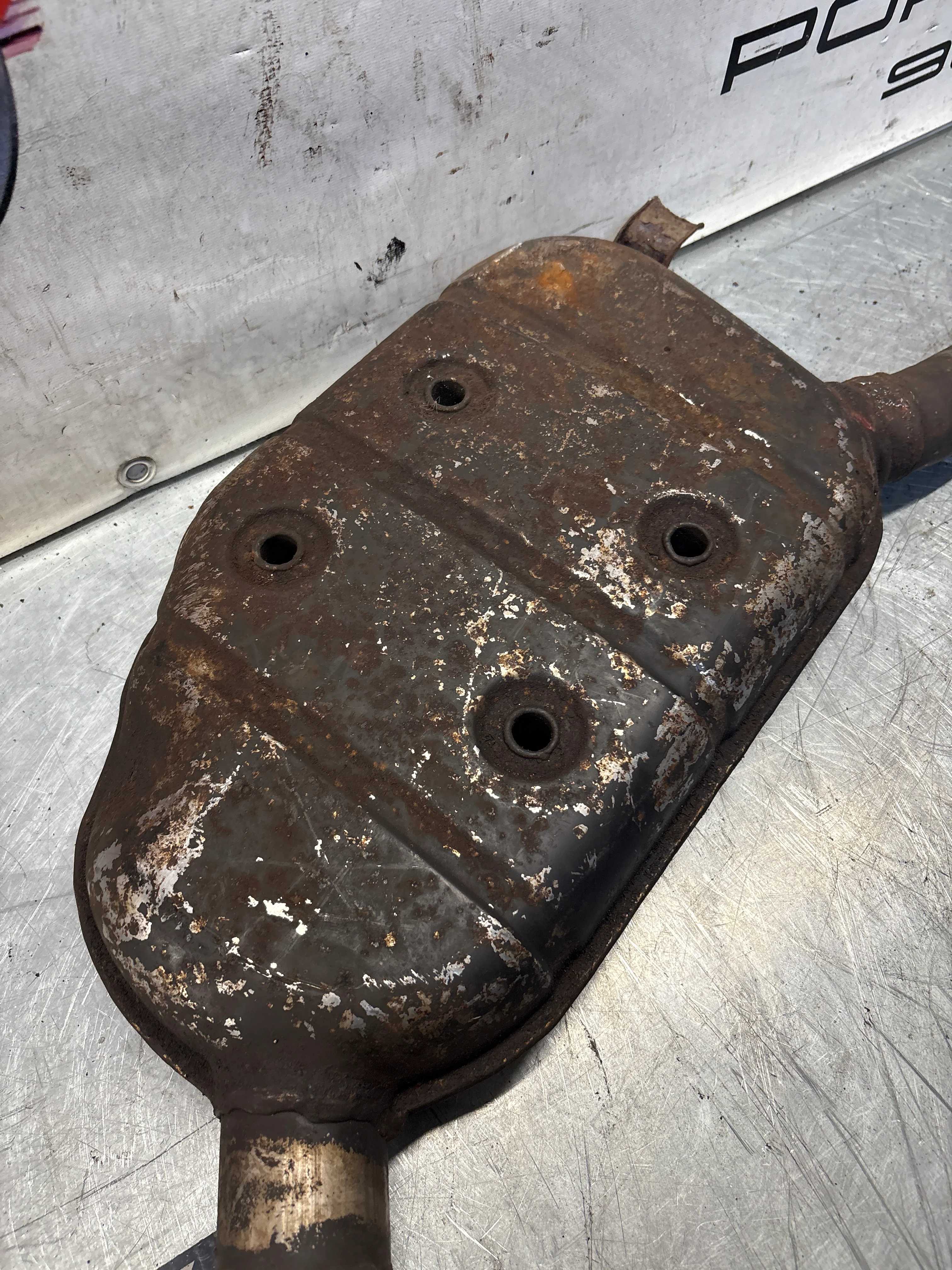Porsche 928 Right side silencer, used 92811109401 - Image 11