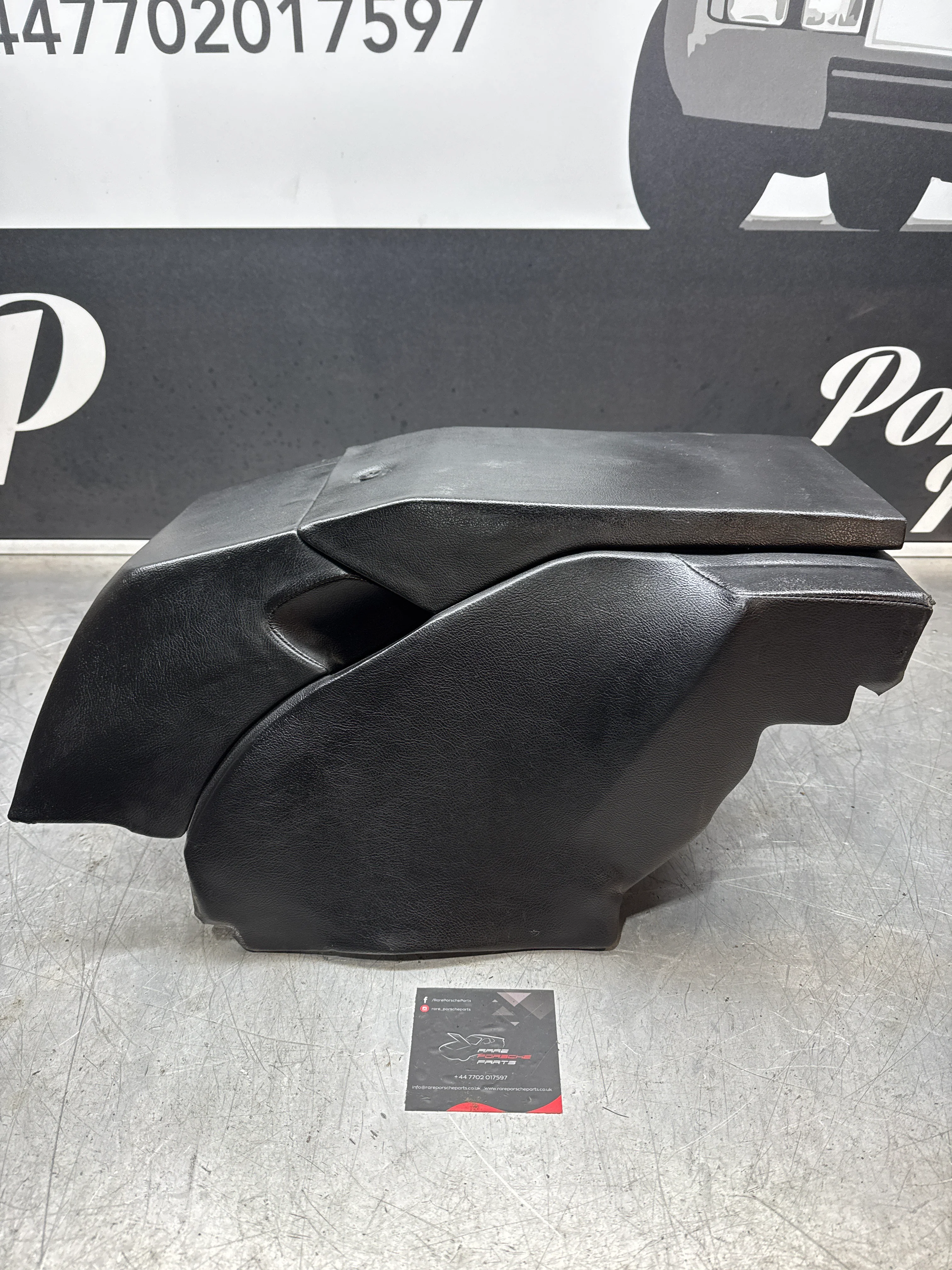 Porsche 928 S center console, rear armrest, Black no key 92852206757 spares and repair - Image 4