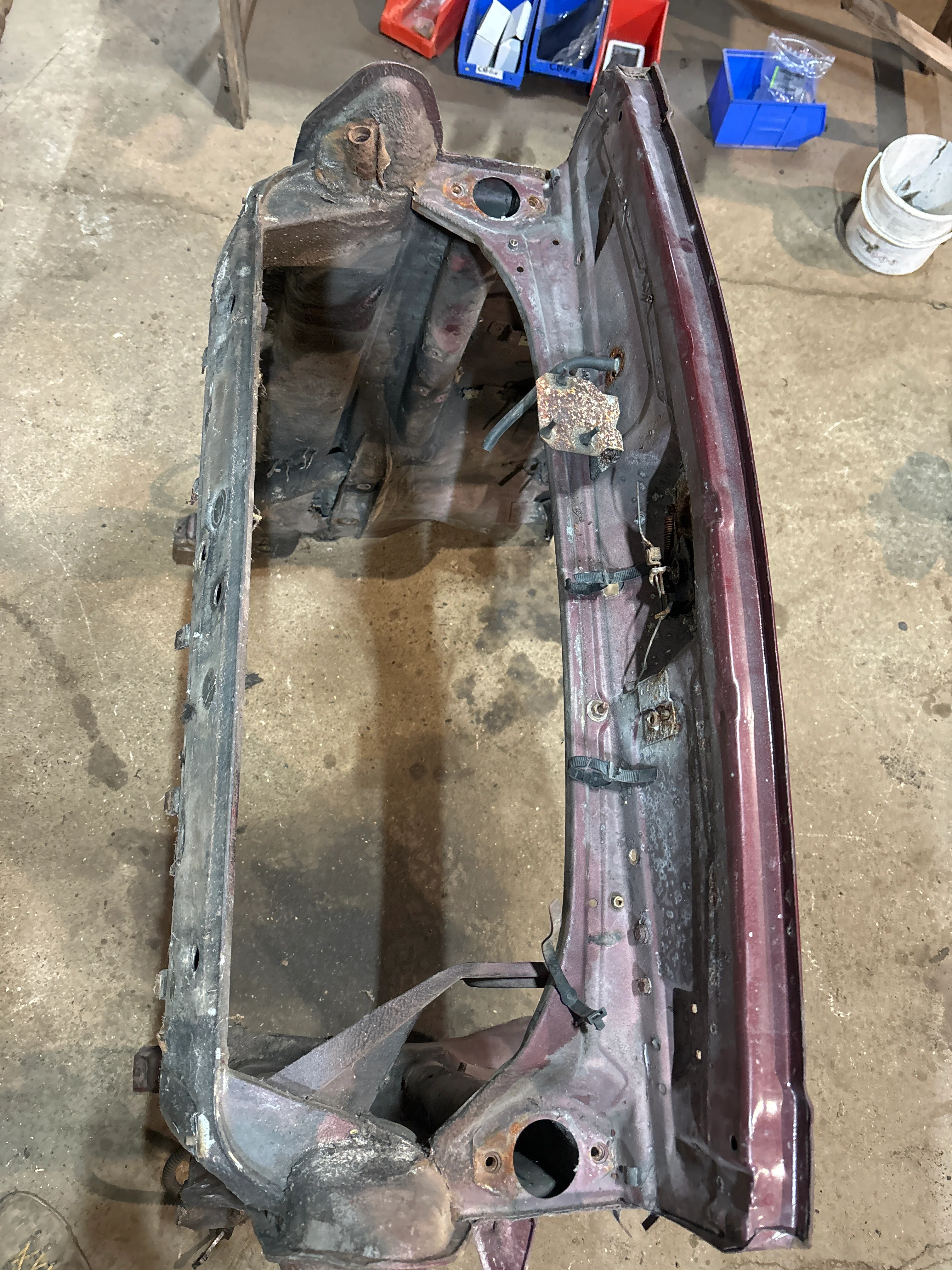 Porsche 928 S 1982 Front Section Cut - Image 5